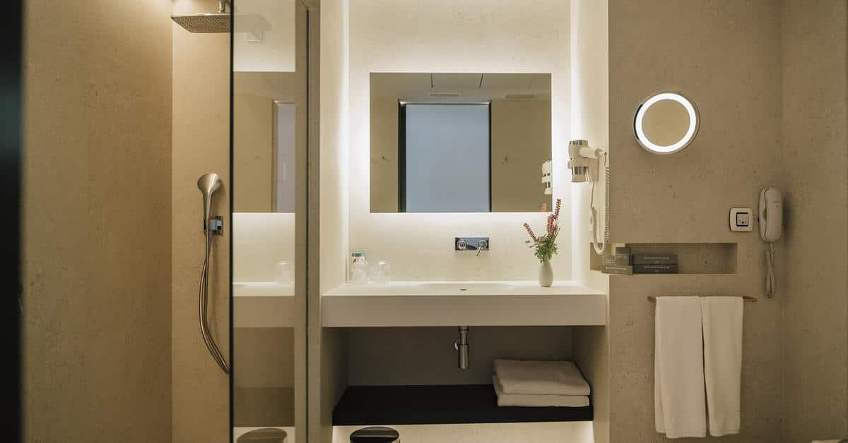 Double Deluxe Premium