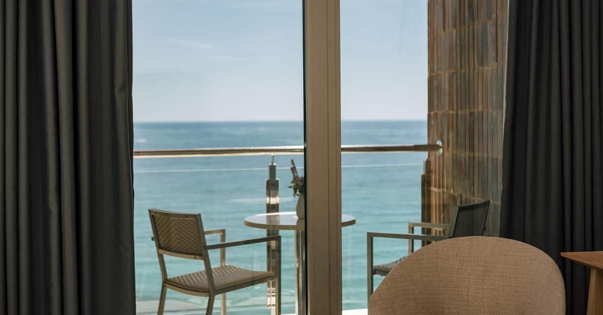 Double Deluxe Premium