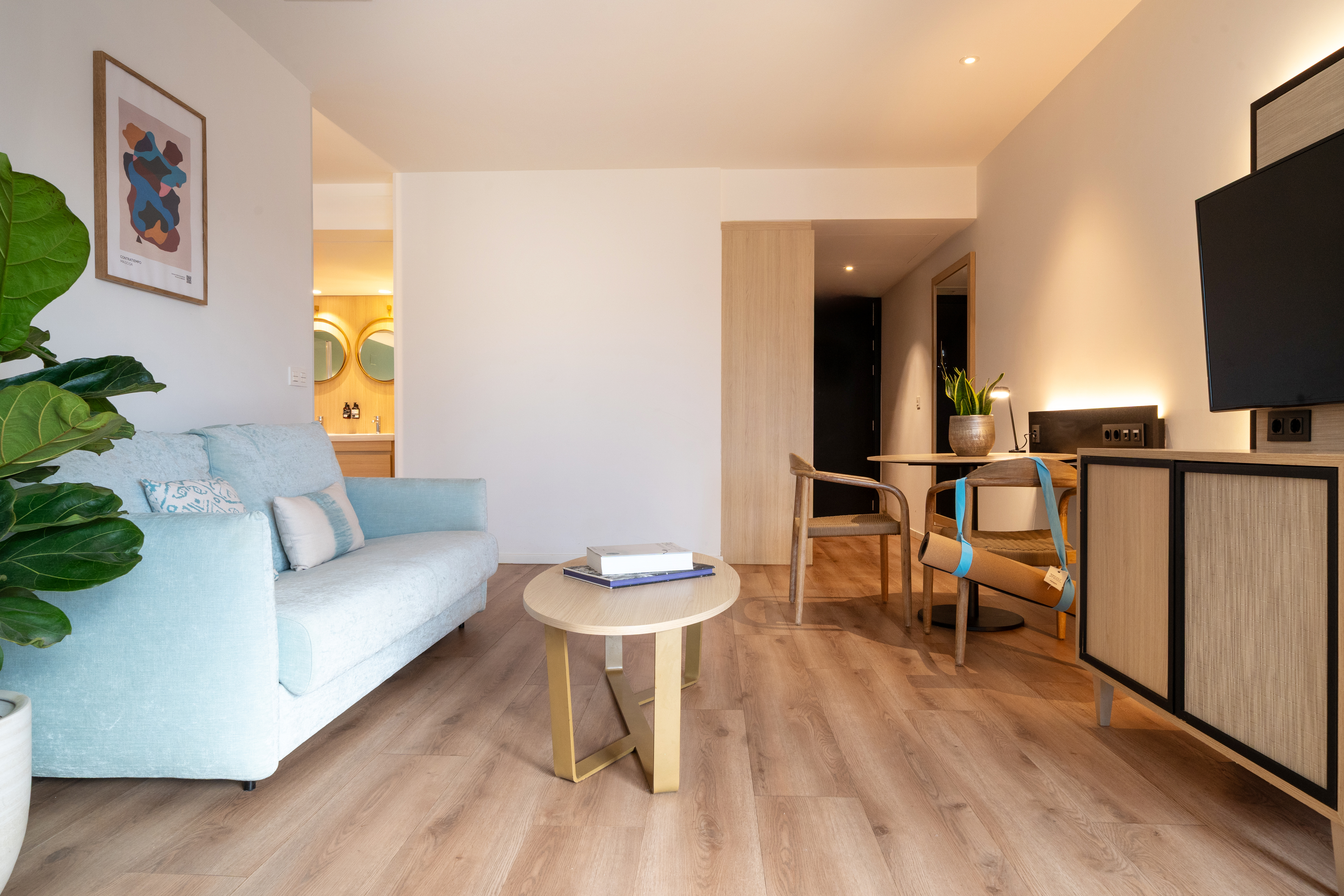 Junior Suite with Views