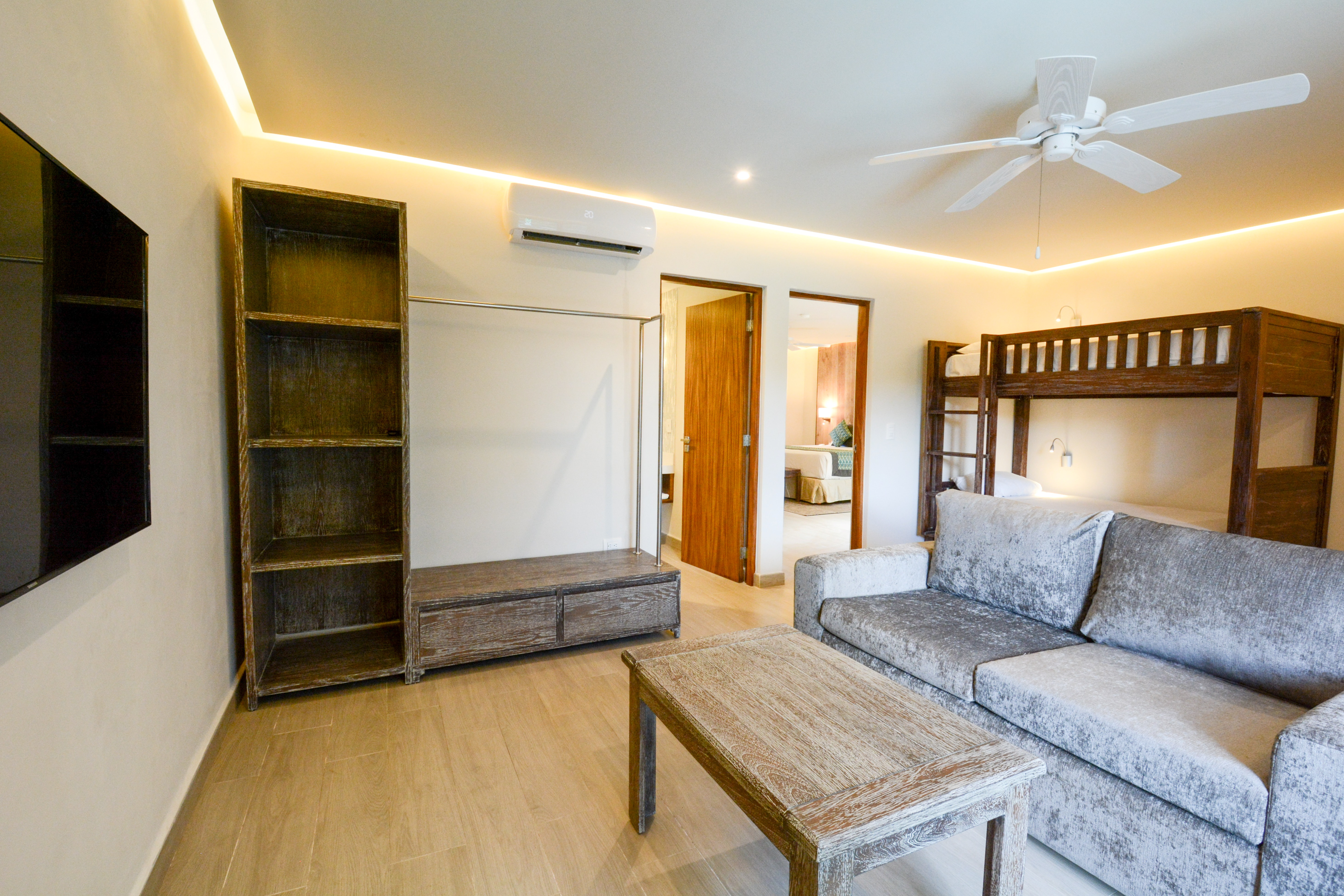 Family Room Deluxe