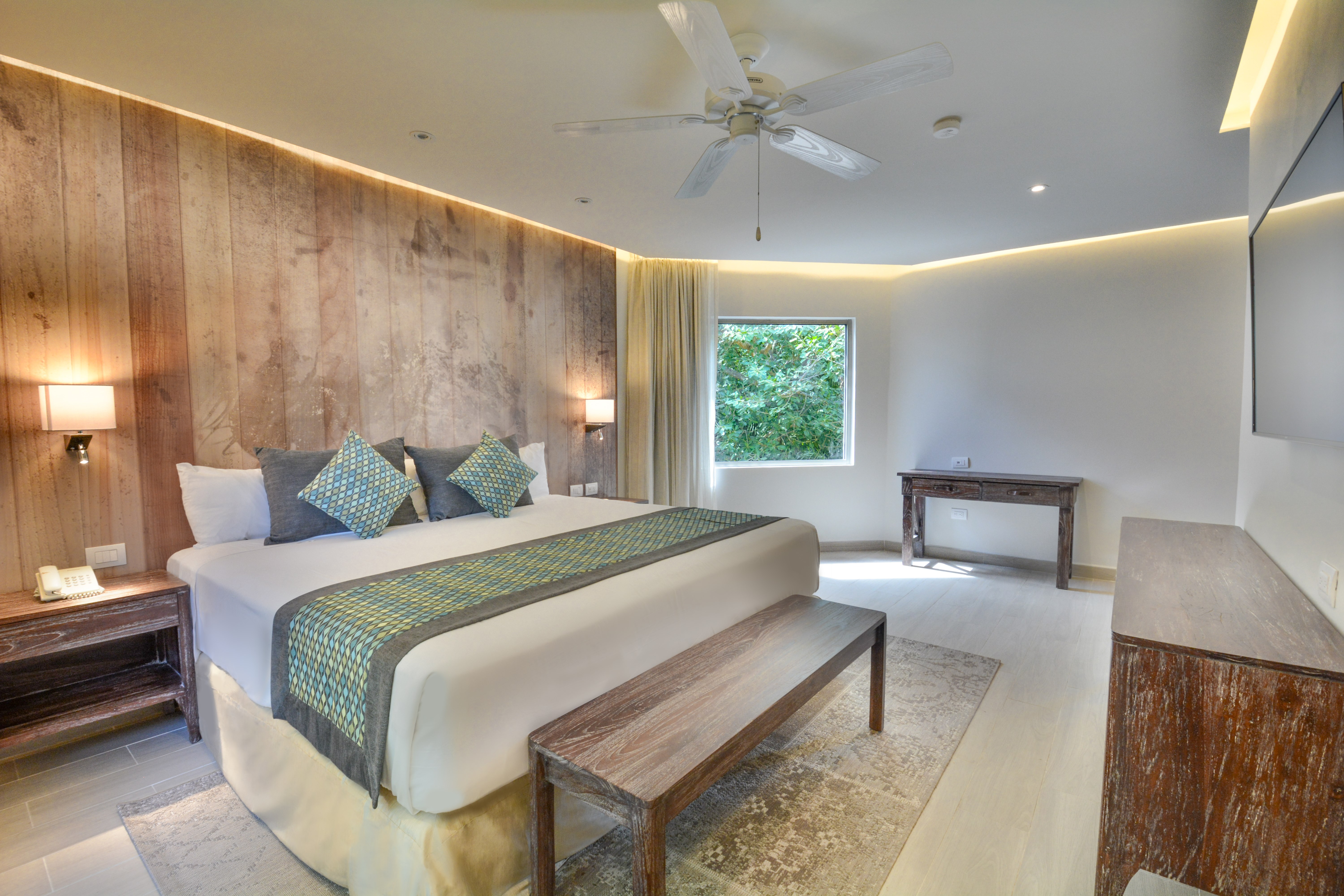Family Room Deluxe