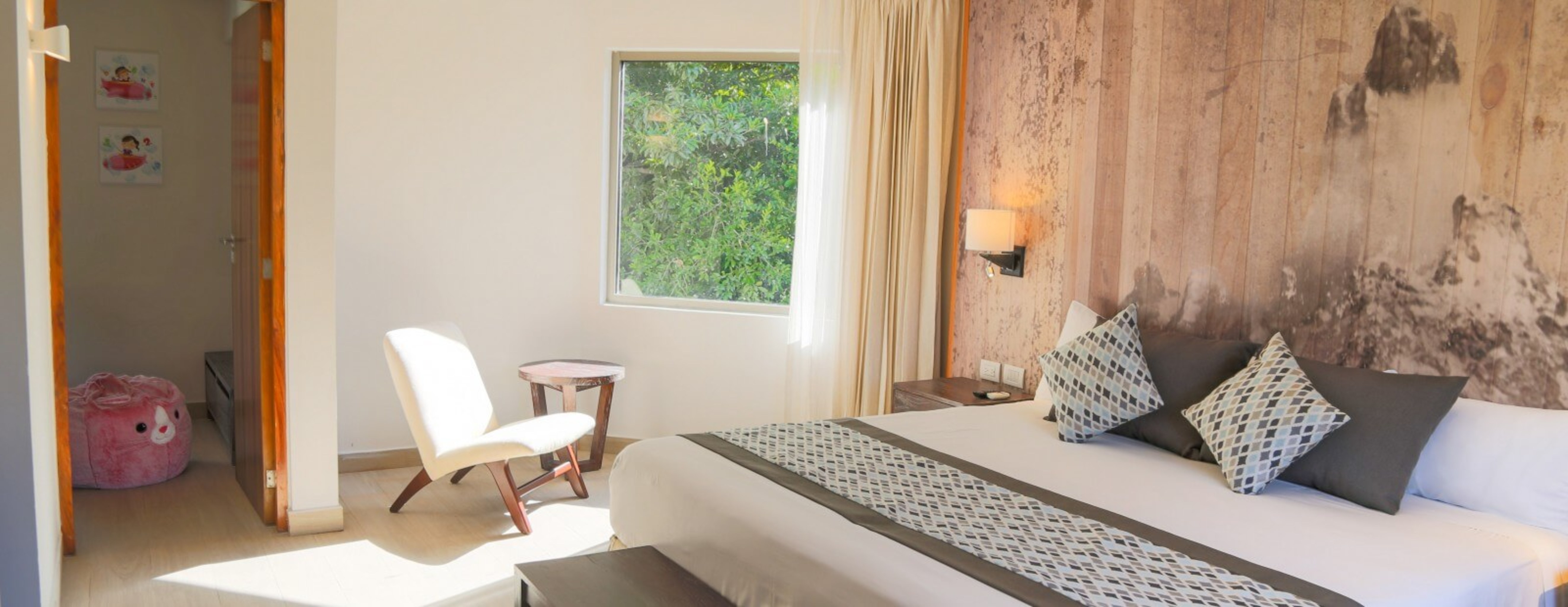 Family Room Standard