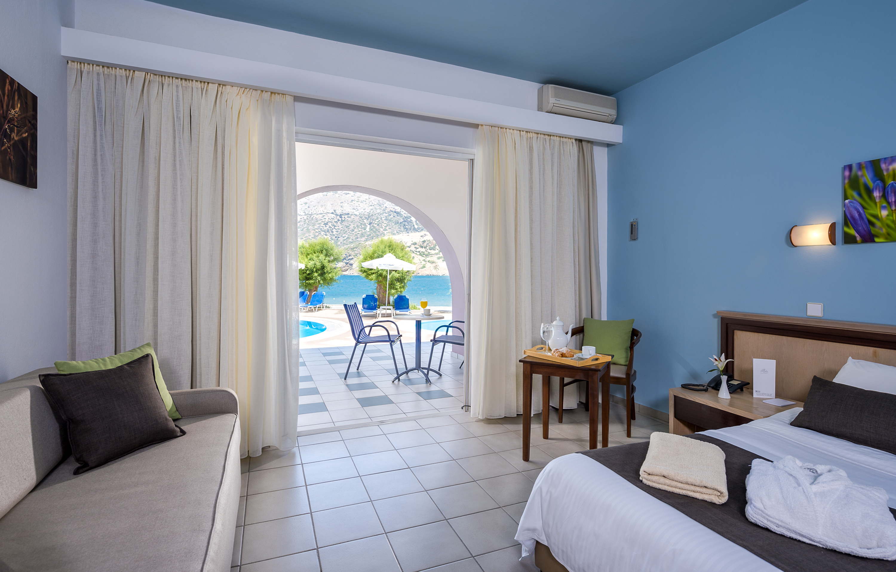 Double or Twin Superior Sea View