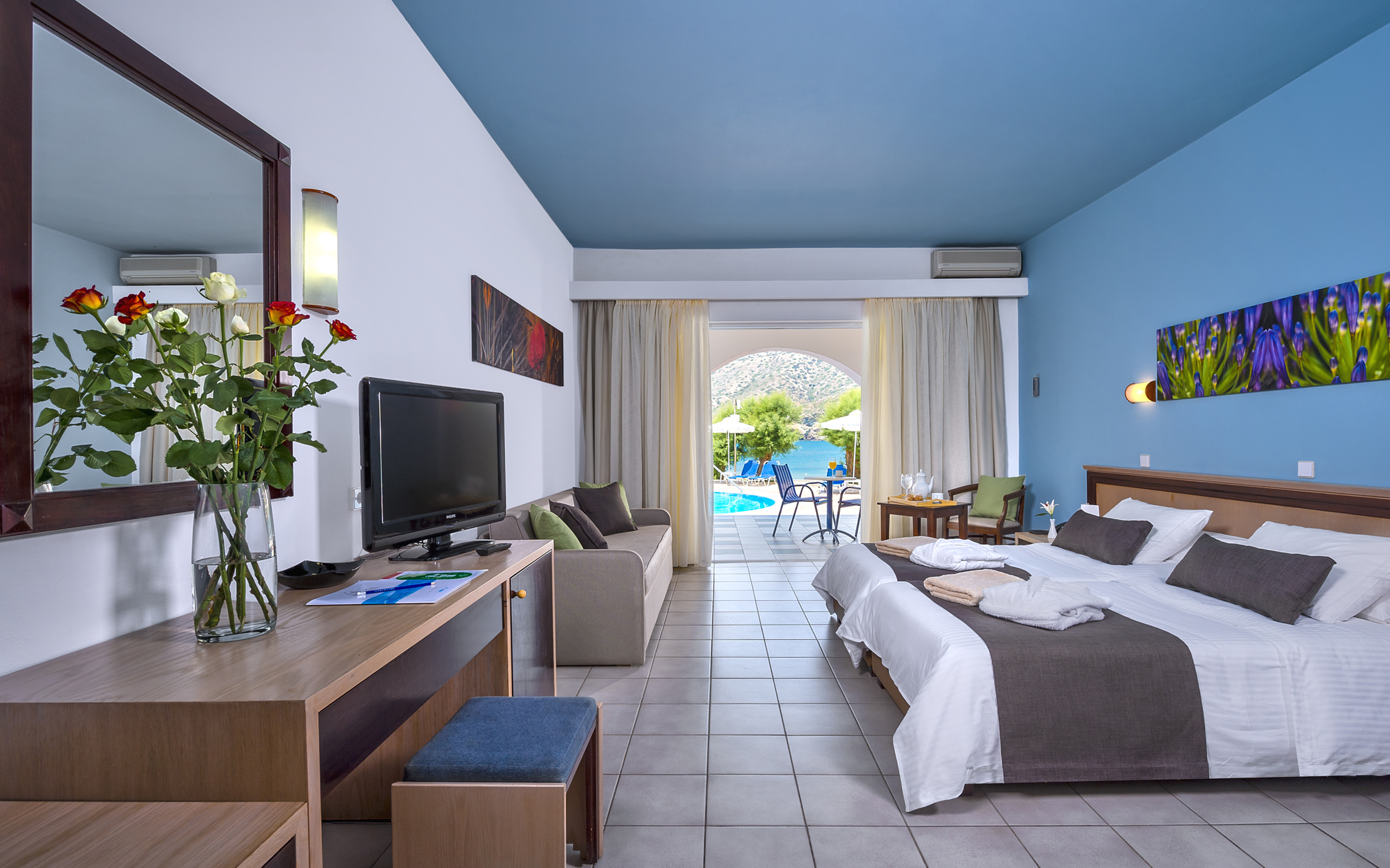 Double or Twin Superior Sea View