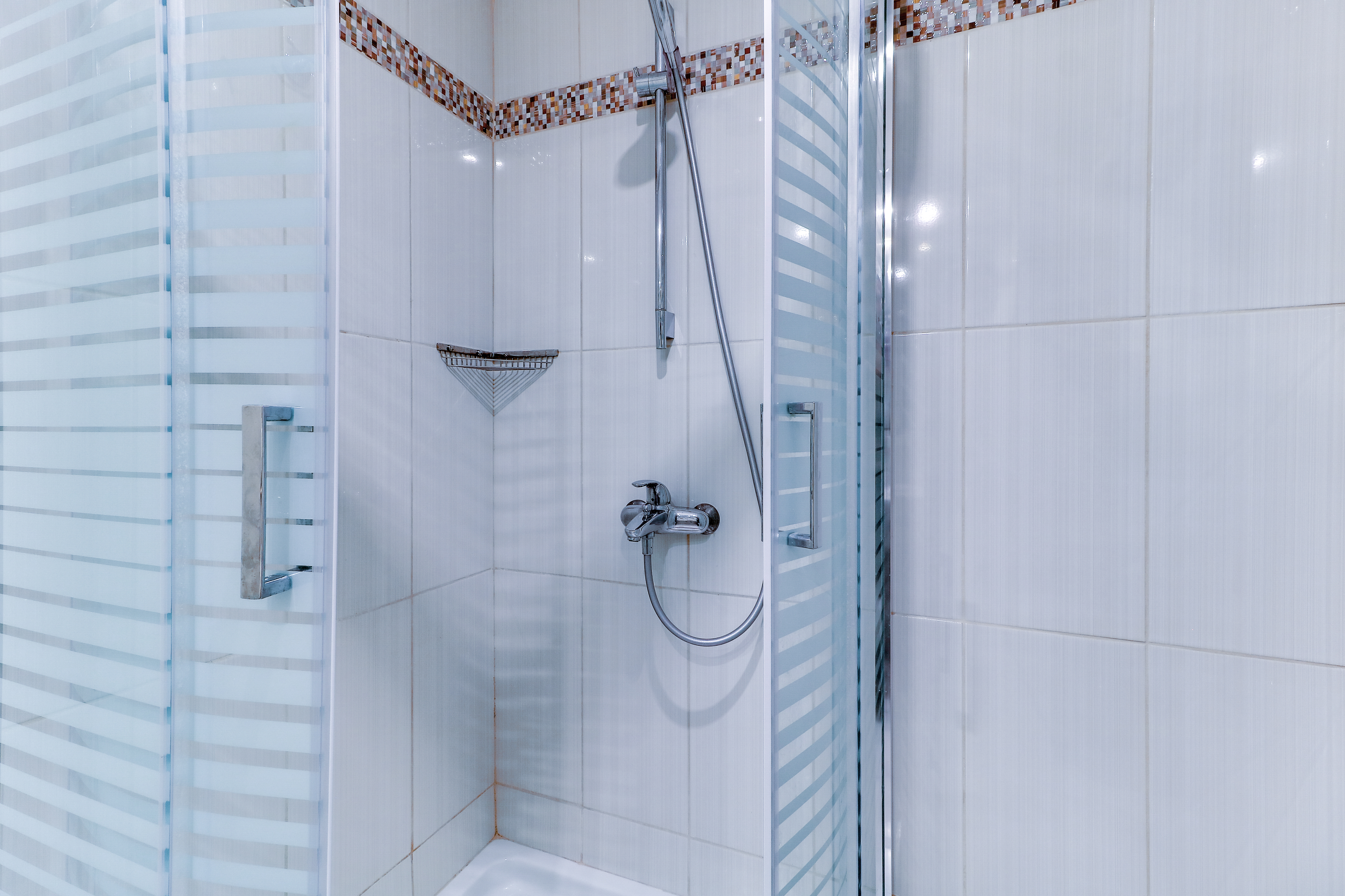 Double or Twin Mountain View