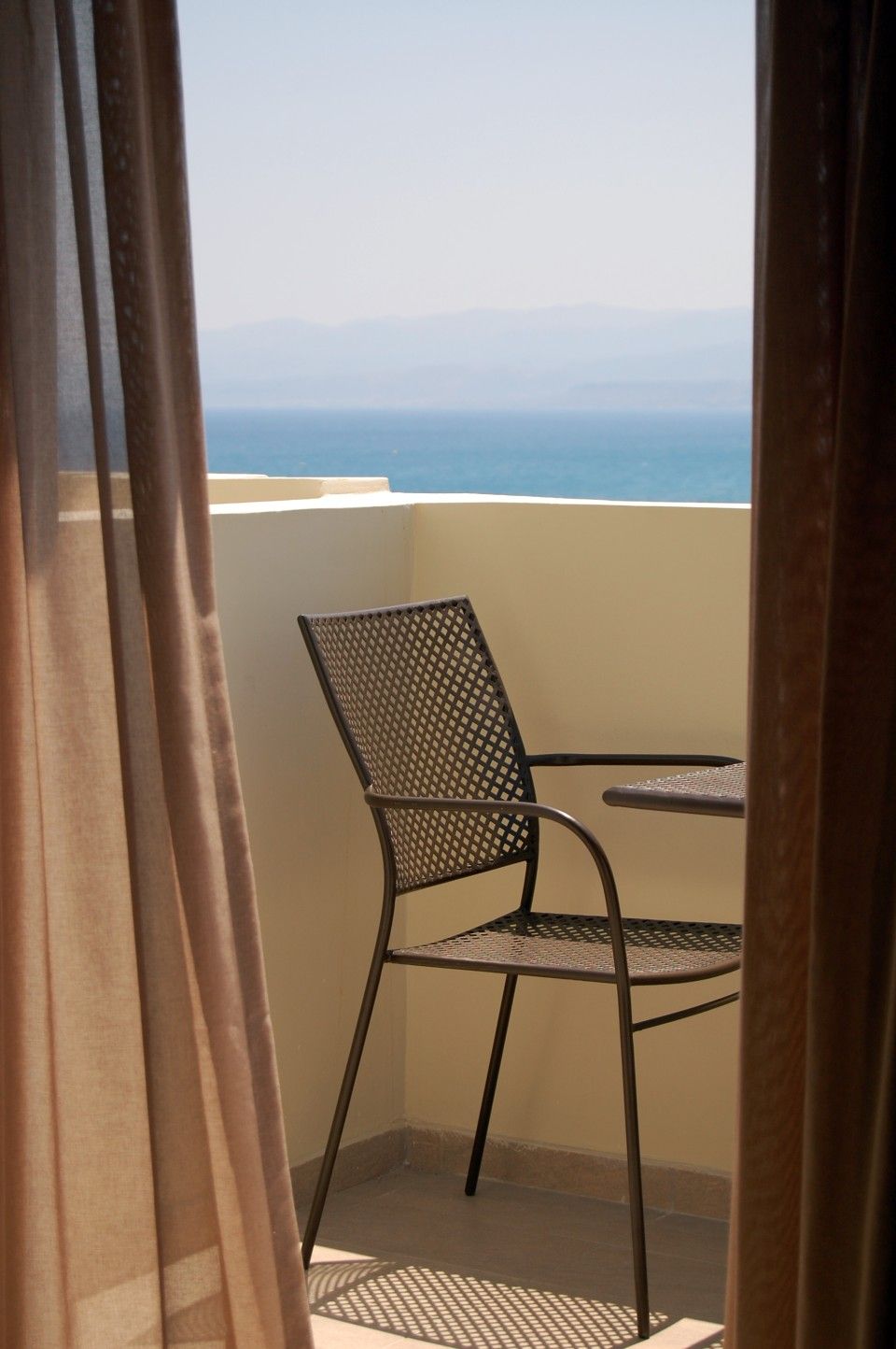 Double or Twin Side Sea View