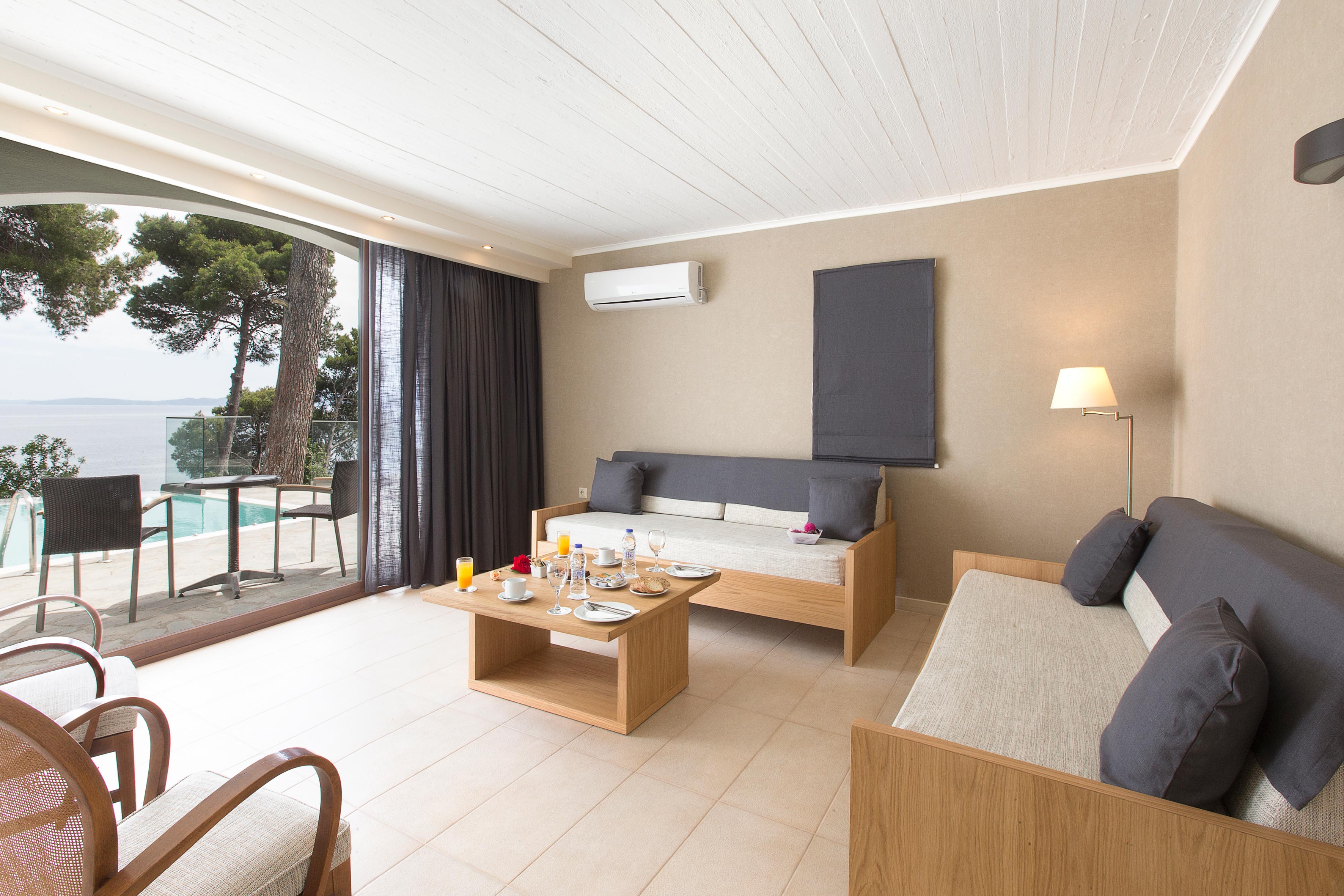 Bungalow Sea View with Private Pool