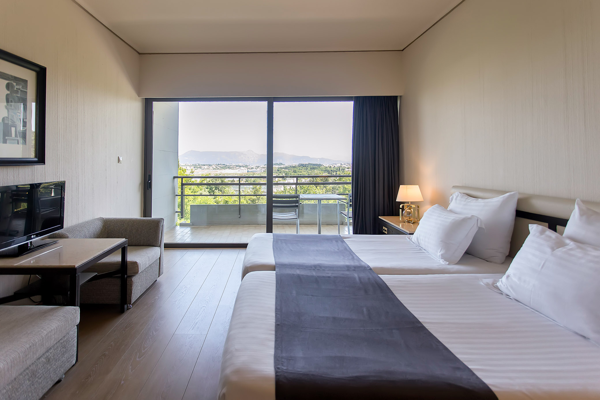 Twin Superior Lake View