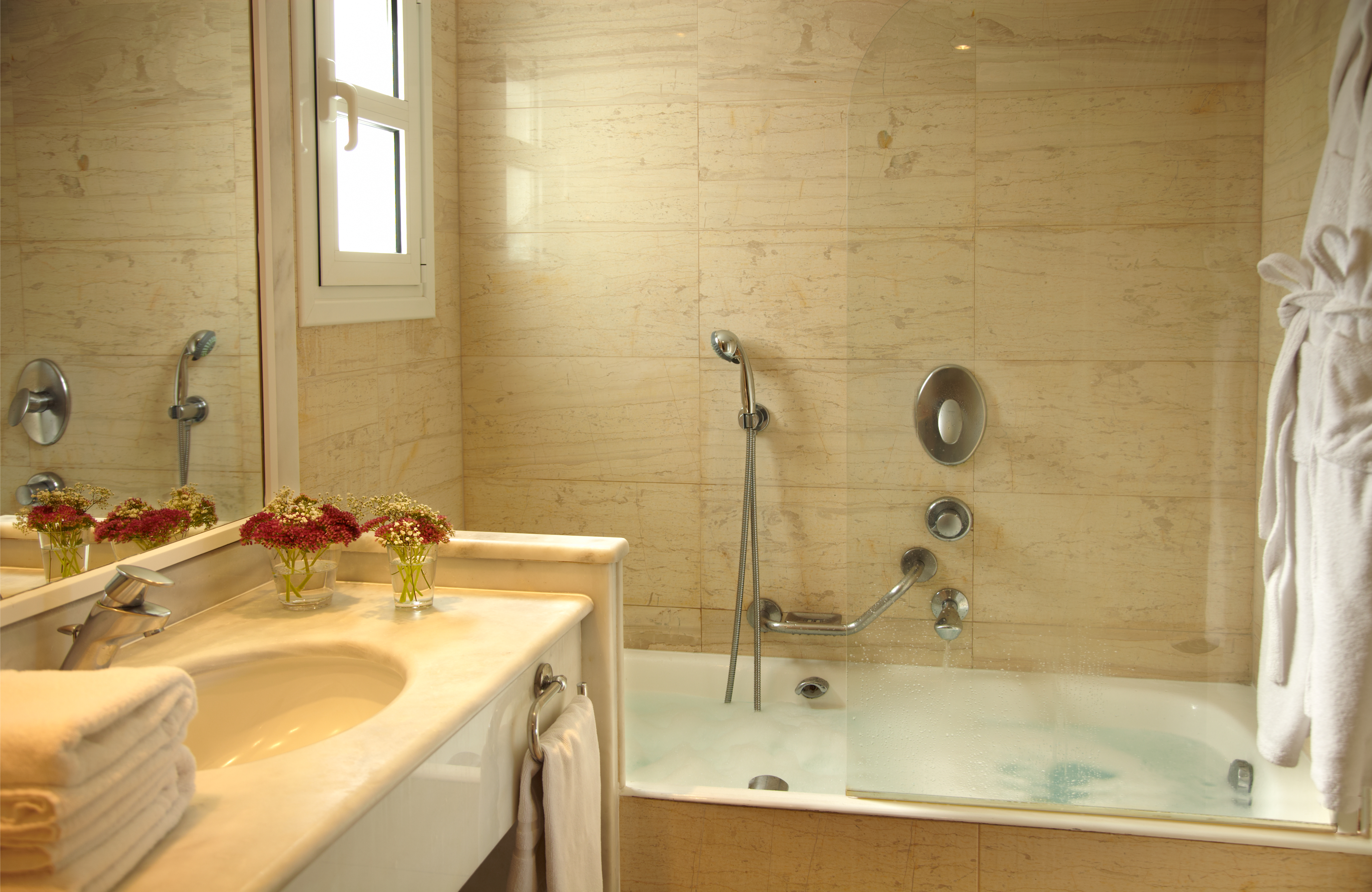 Double or Twin Sea View