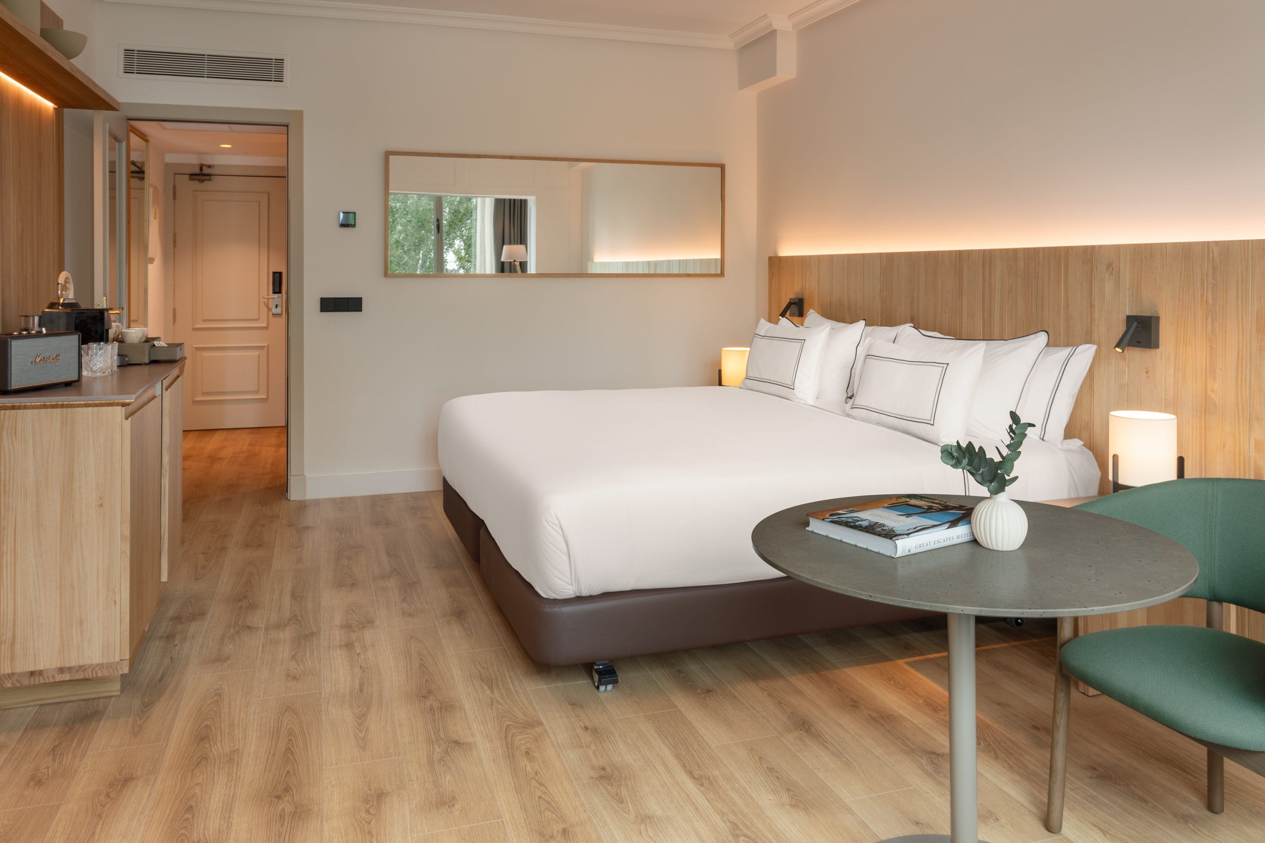 Double or Twin Standard