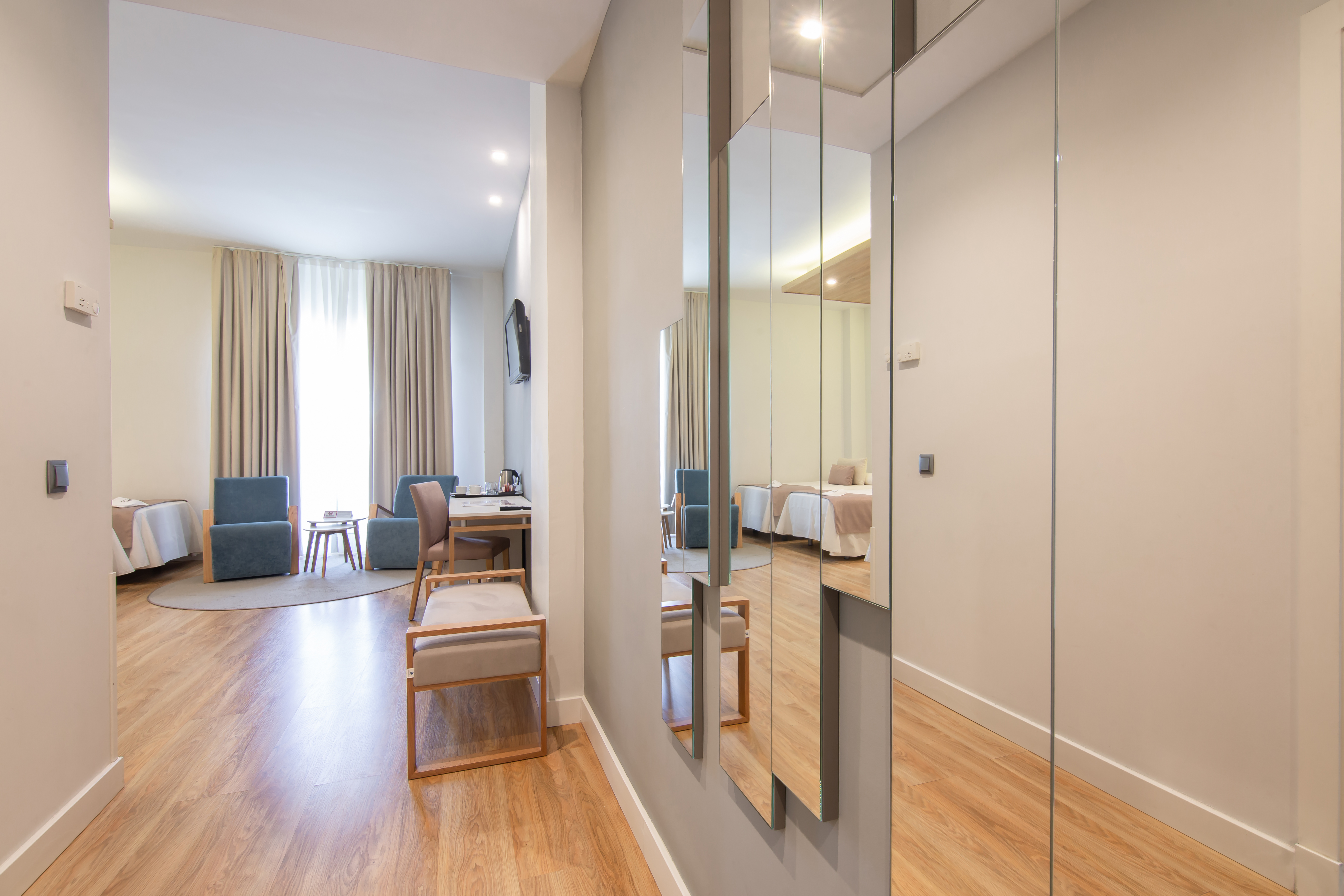 Double or Twin Standard