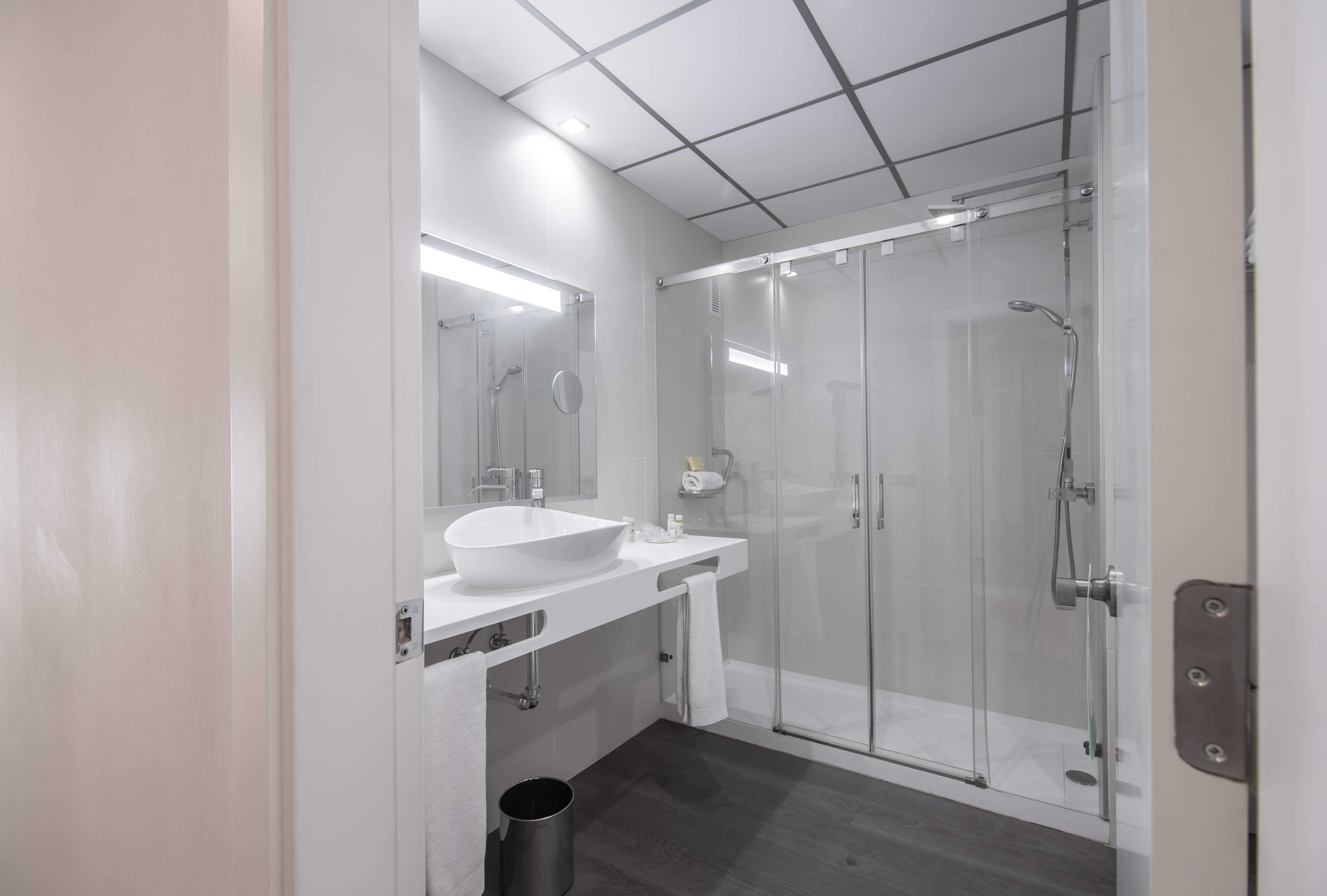 Double or Twin Standard