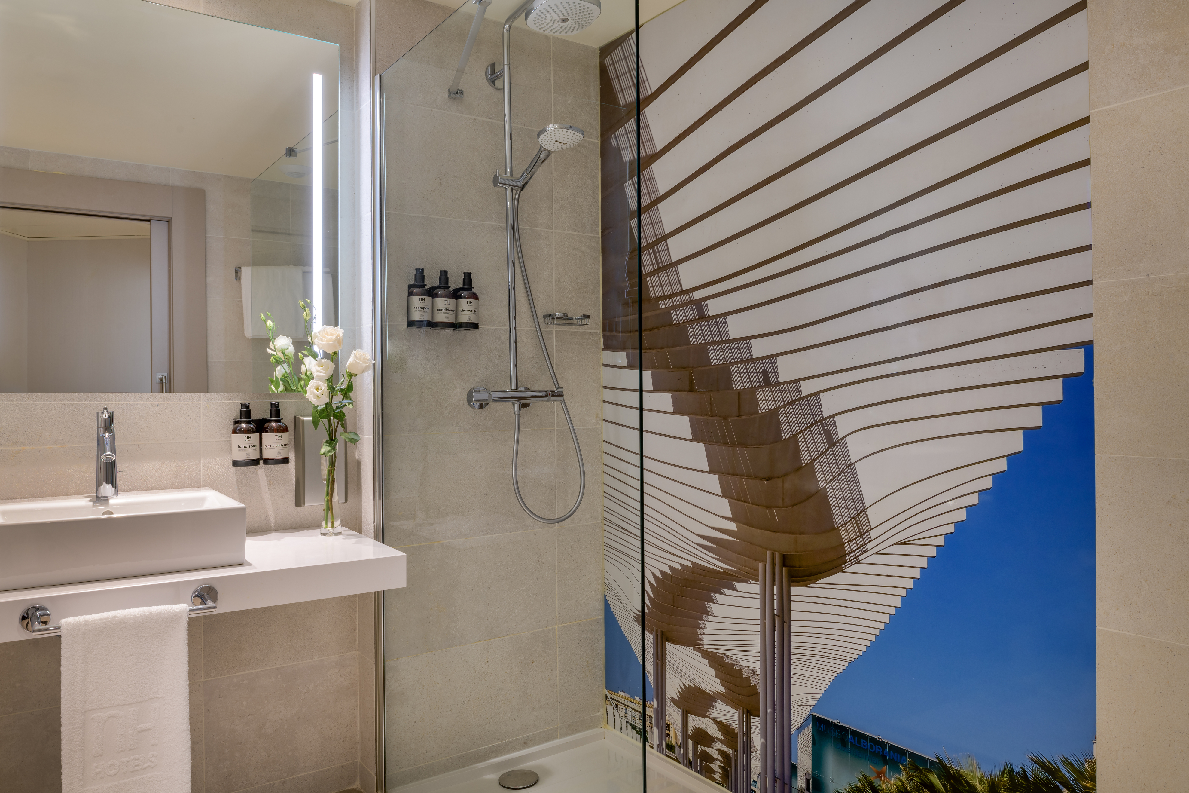 Family Room Capacity 3