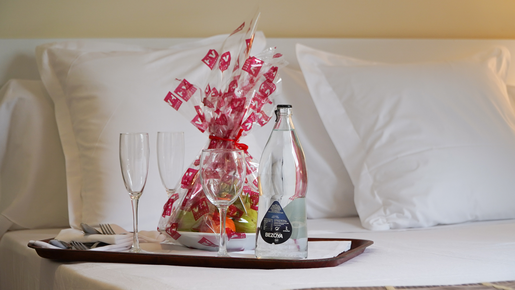 Double Single Economy