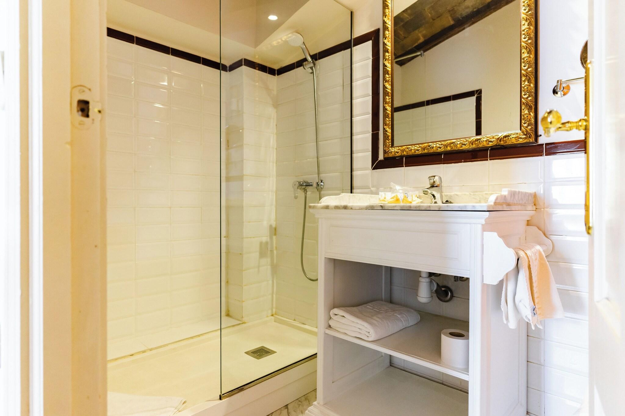 Double or Twin Two Beds