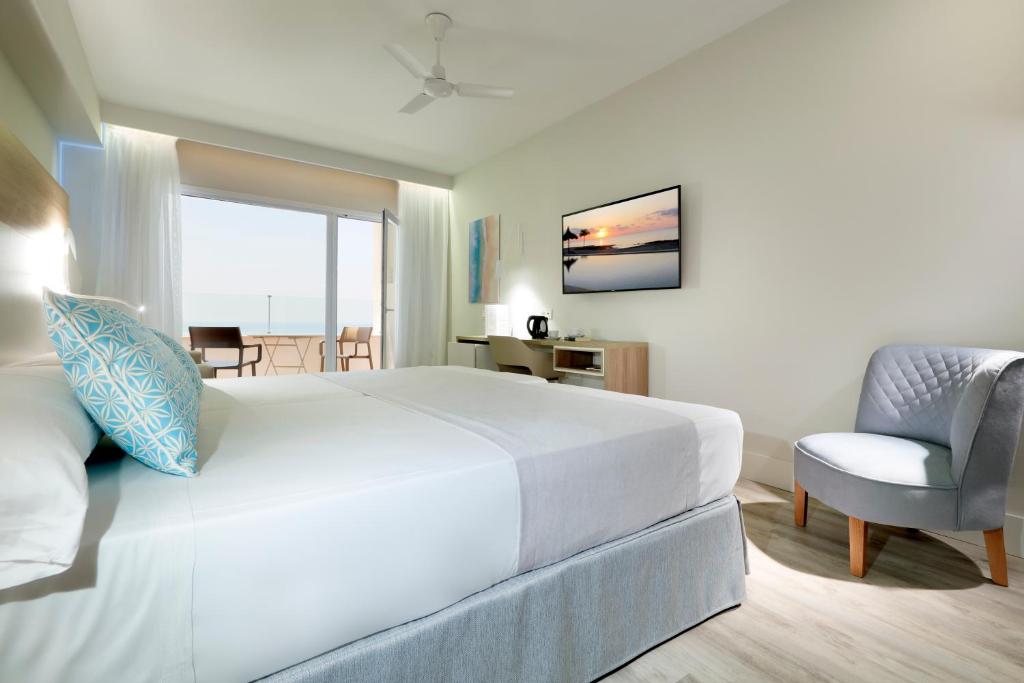 Double or Twin Grand