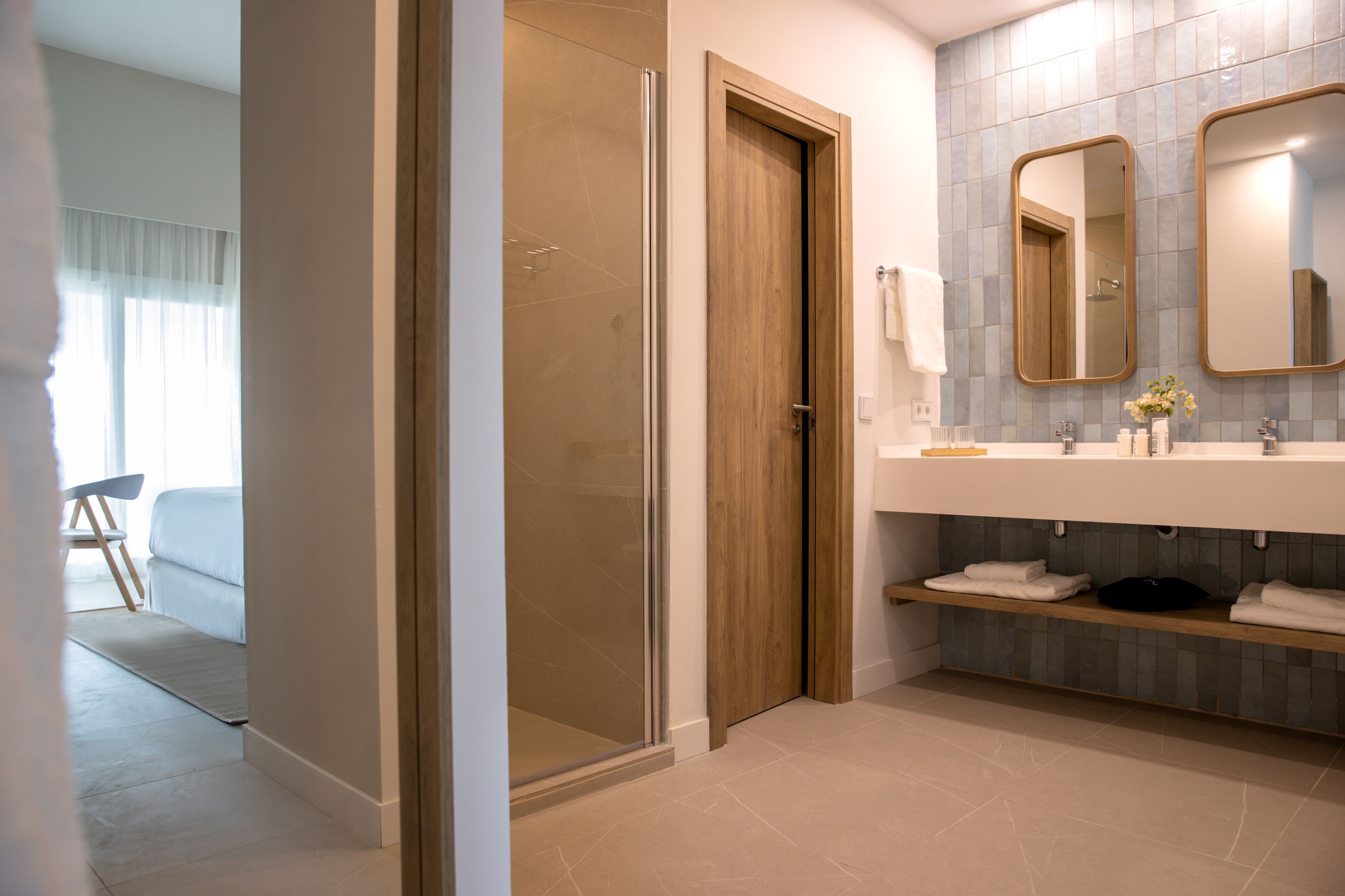 Suite Beach Front with Private Pool