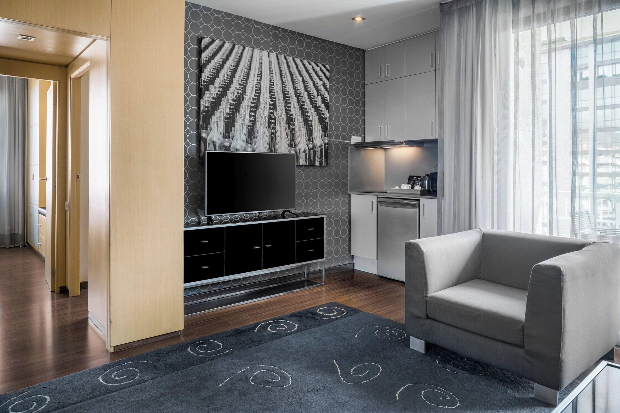 Suite King Bed Two Bedrooms