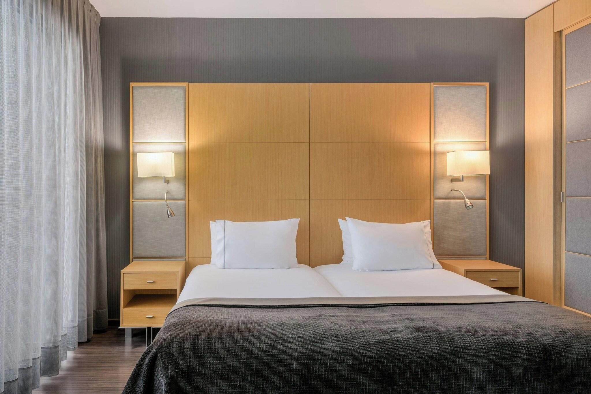 Twin One Bedroom with Views