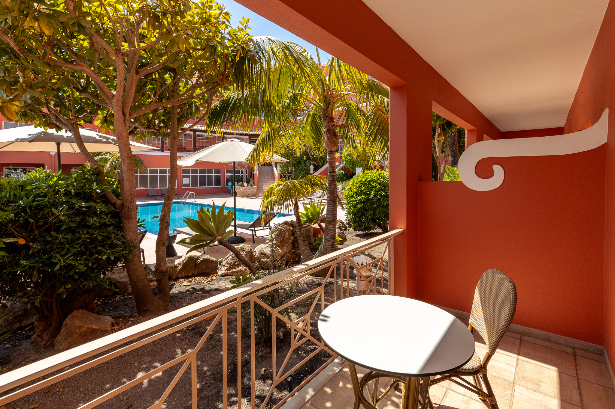 Twin Garden View with Balcony