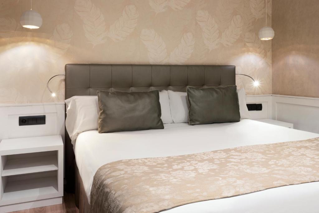 Double or Twin with Views