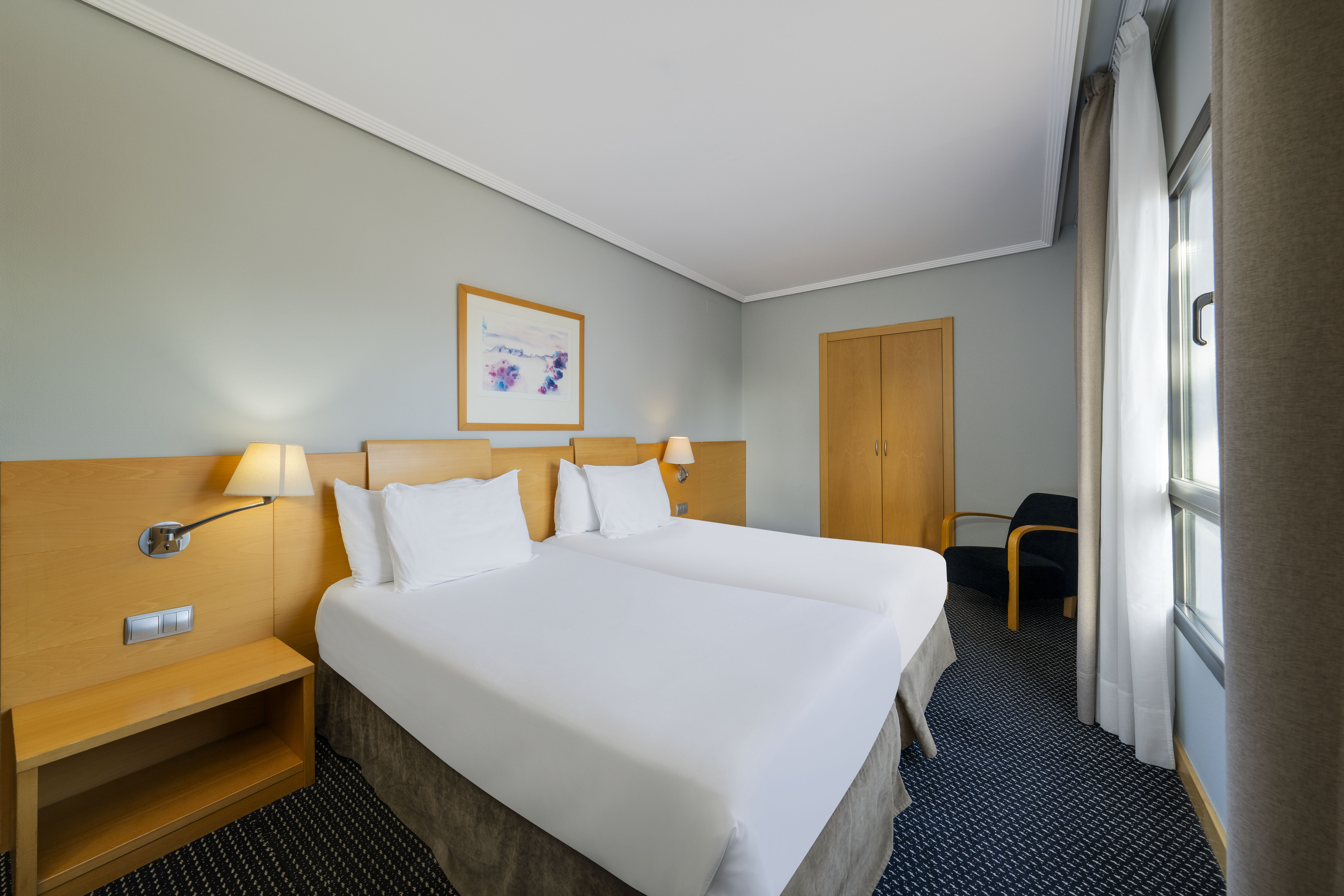 Double or Twin Standard