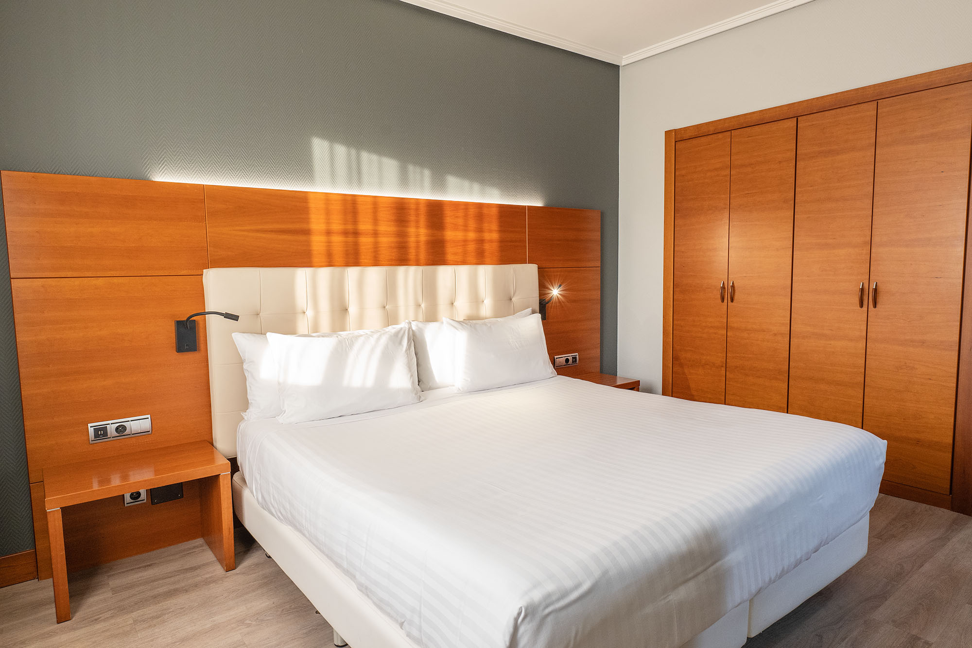 Double or Twin Deluxe