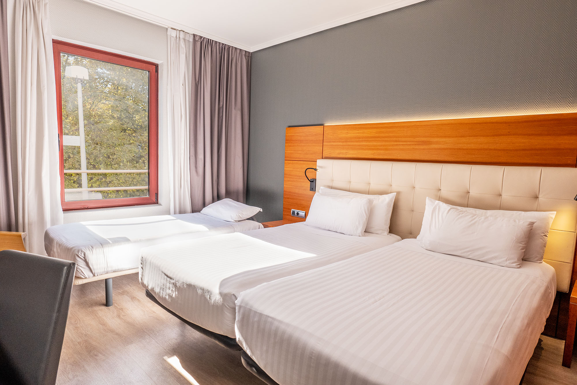 Double or Twin Deluxe