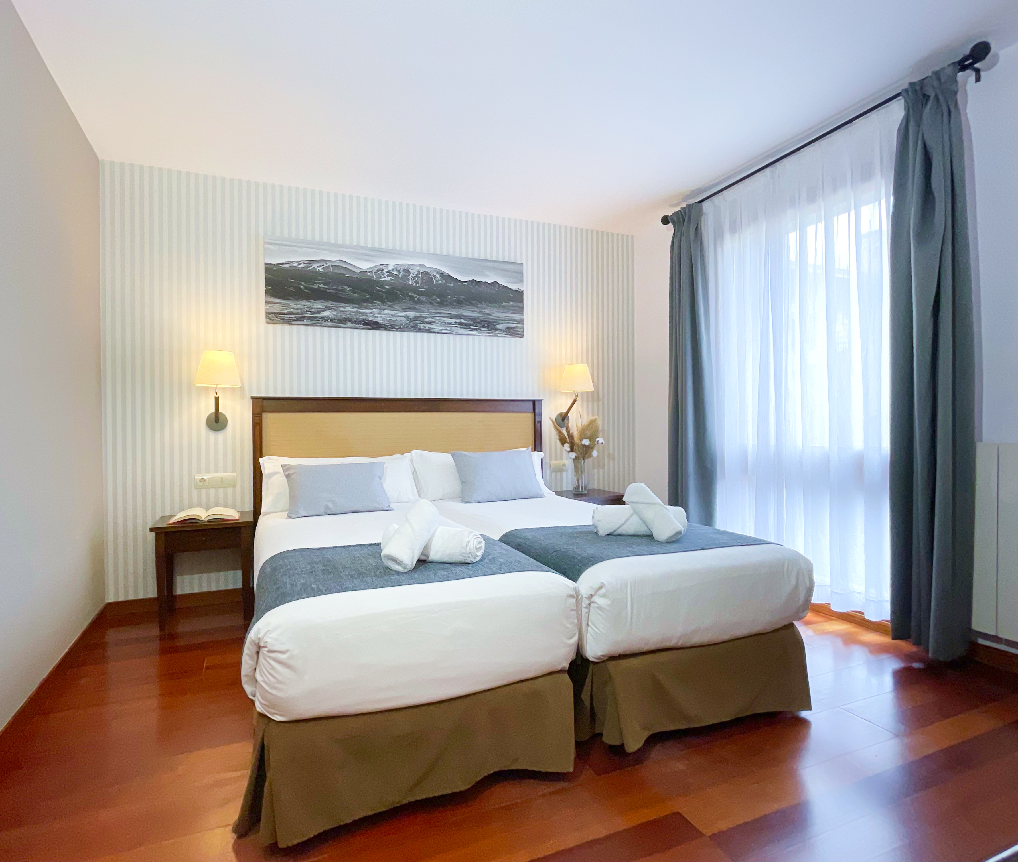 Double or Twin Standard