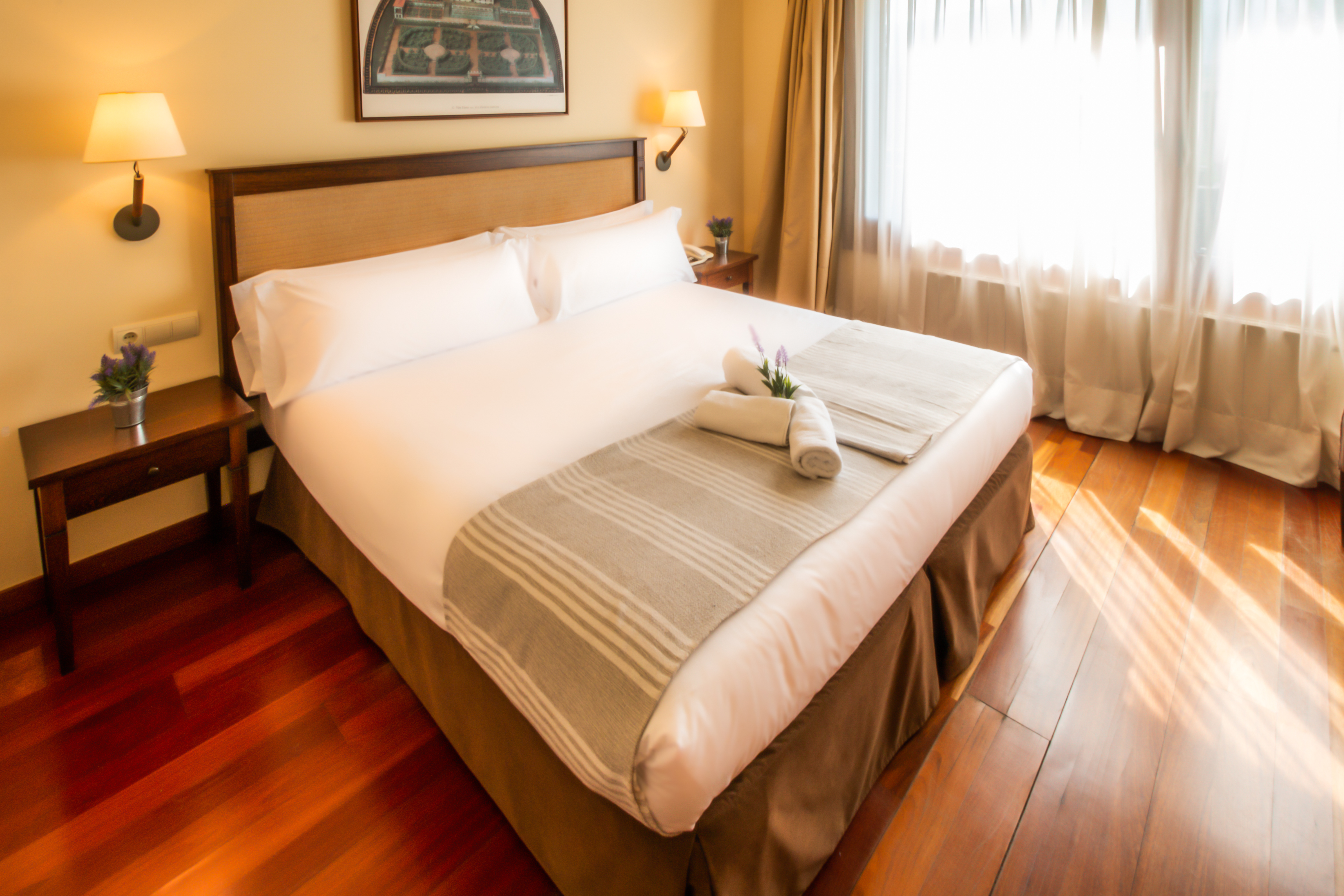 Double or Twin Standard