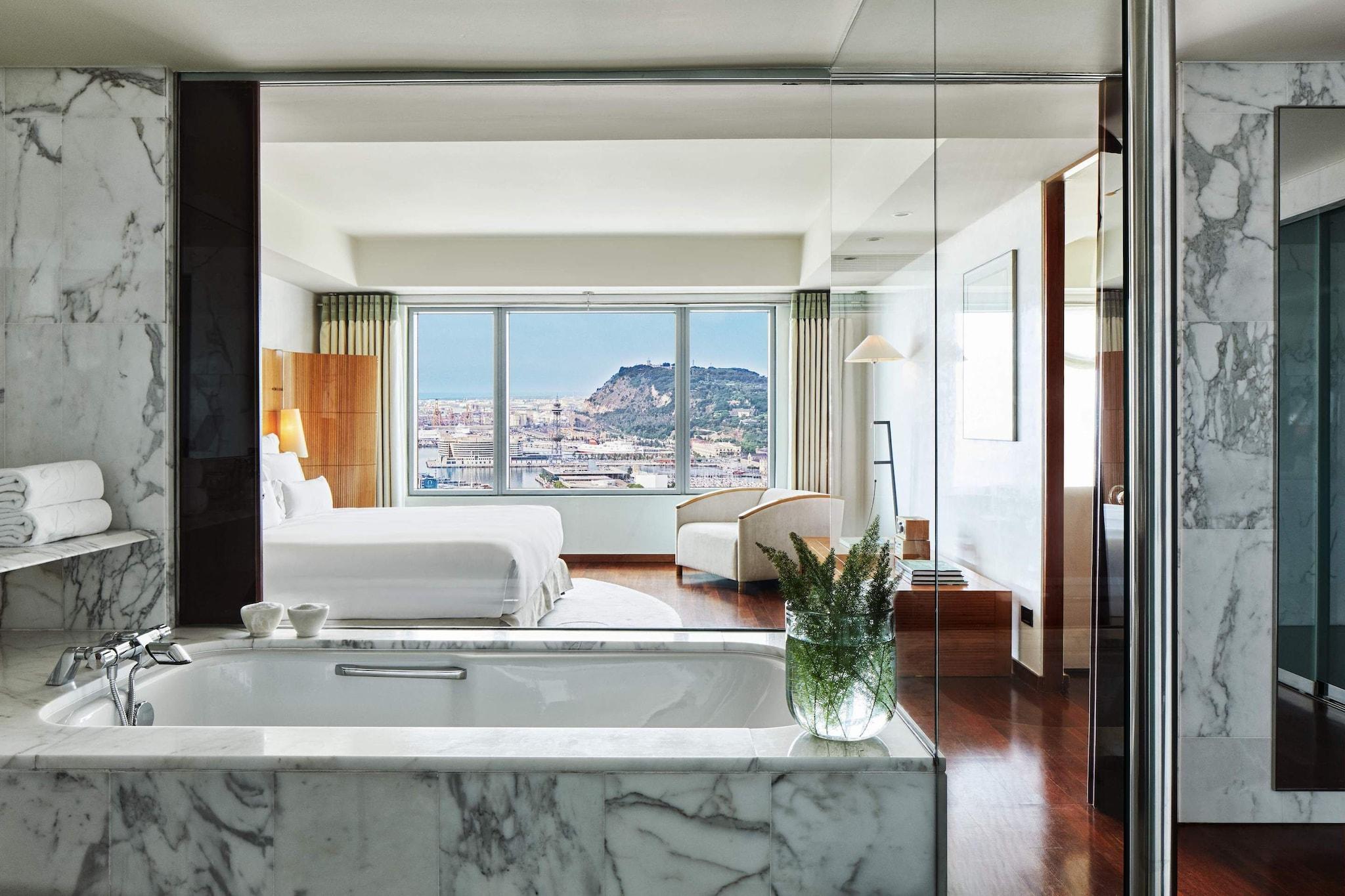 Room Penthouse with Views