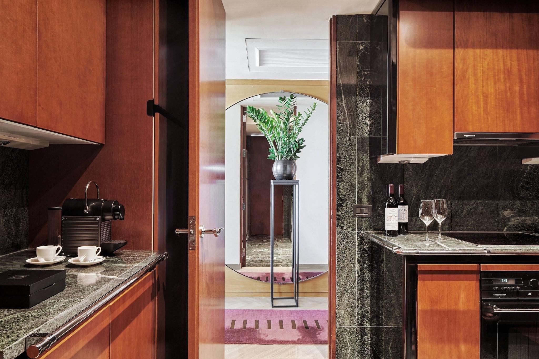 Room Penthouse with Views