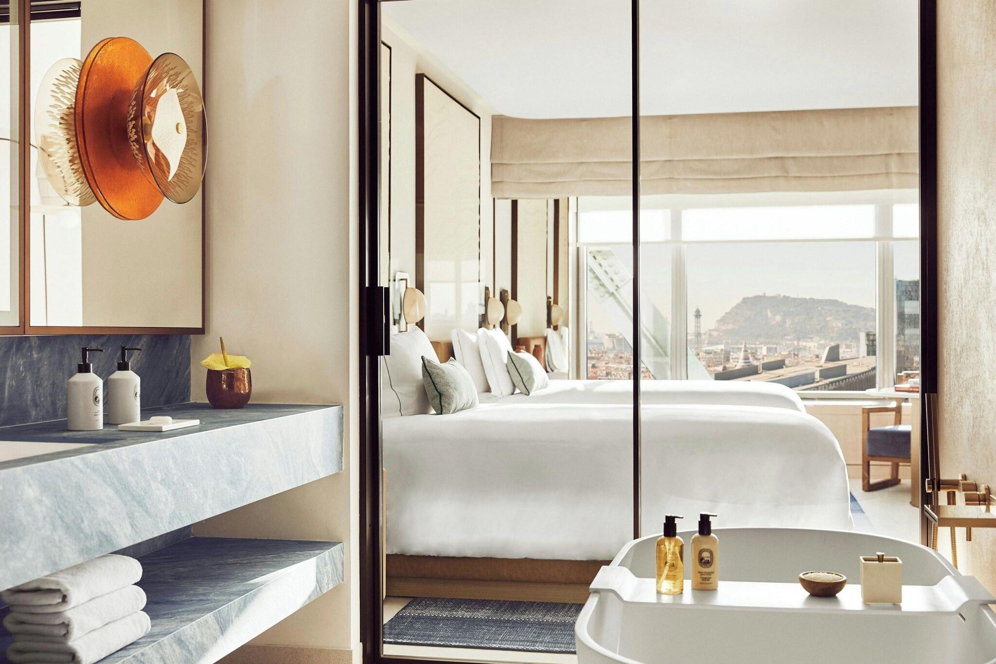 Quadruple Two Double Beds