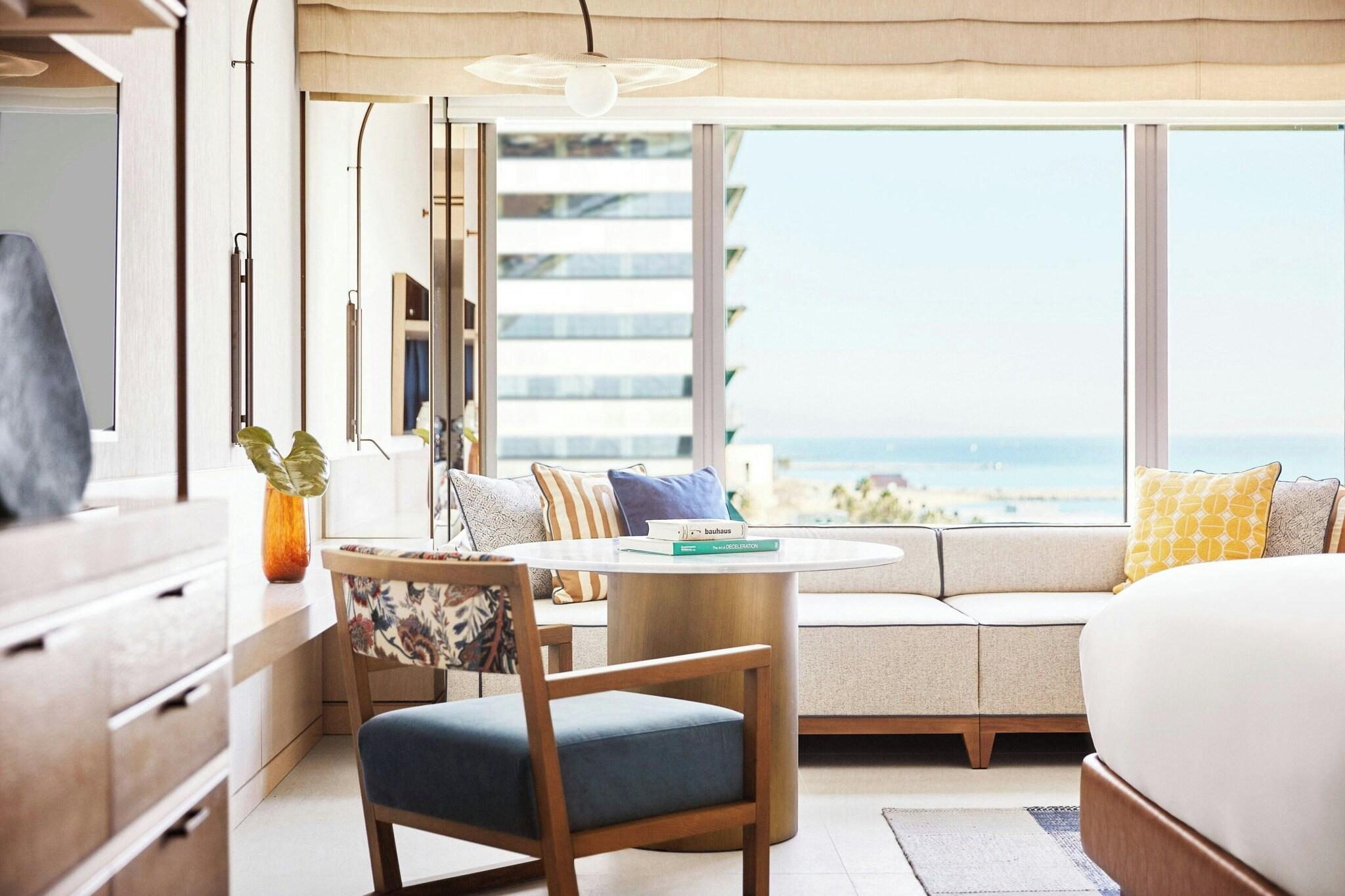 Double King Size Bed