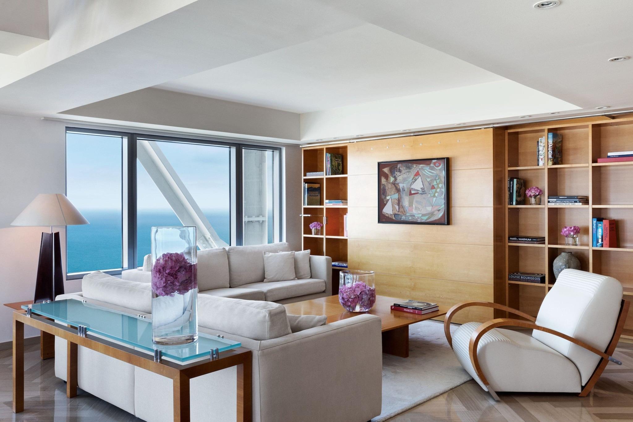 Room Penthouse with Views