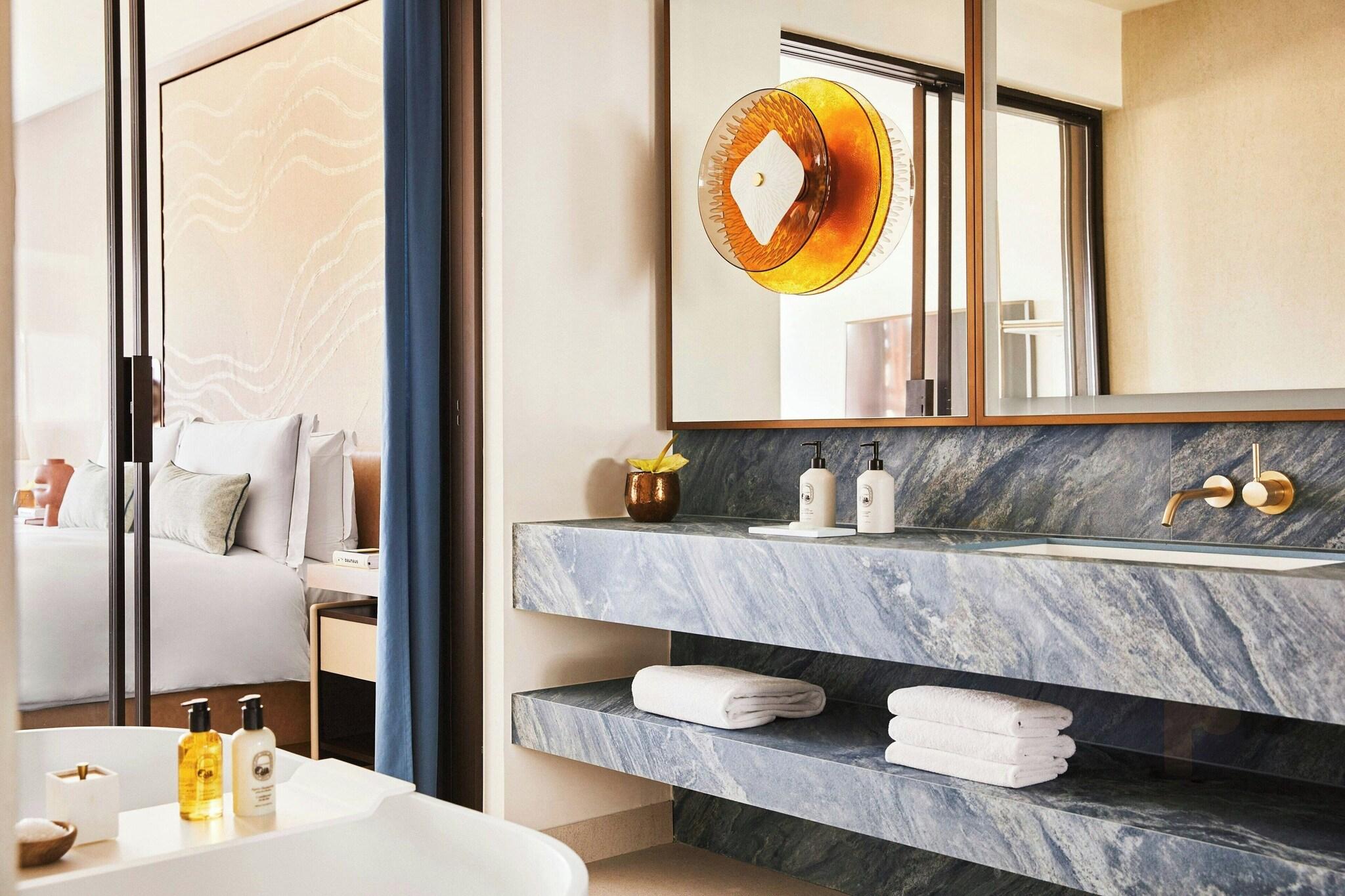 Double King Size Bed