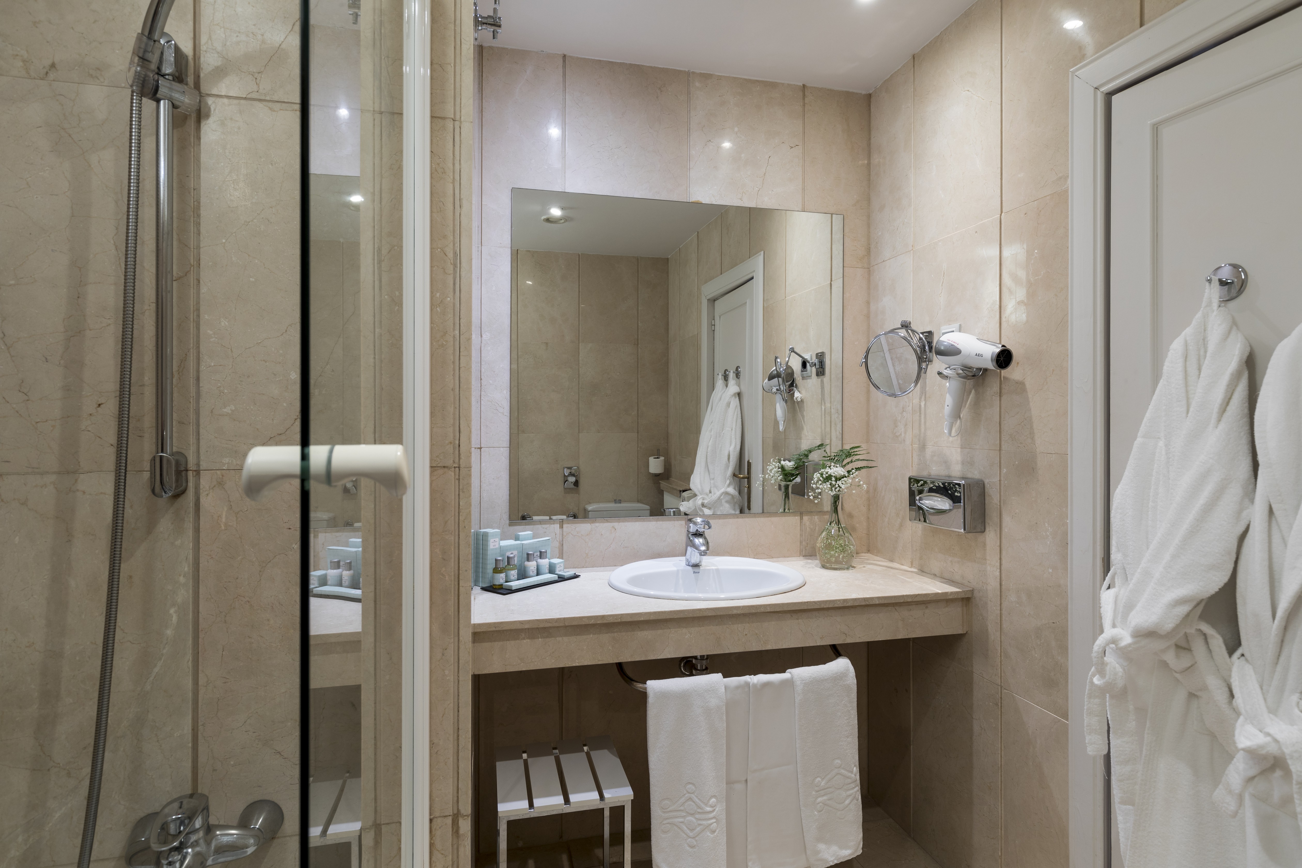 Junior Suite Standard