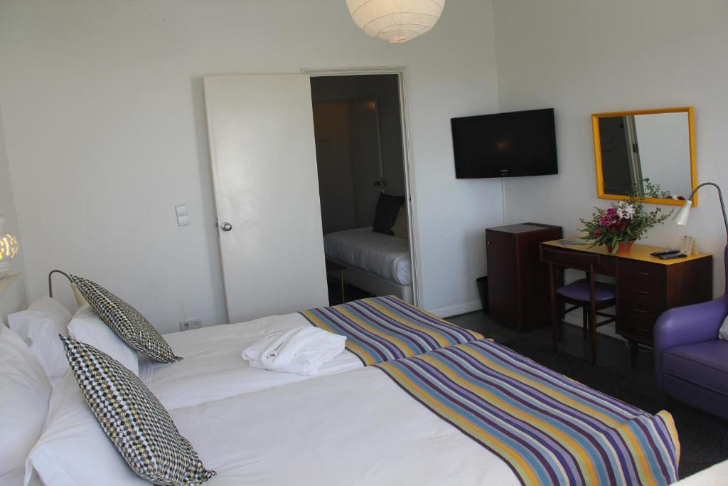 Double or Twin Land View