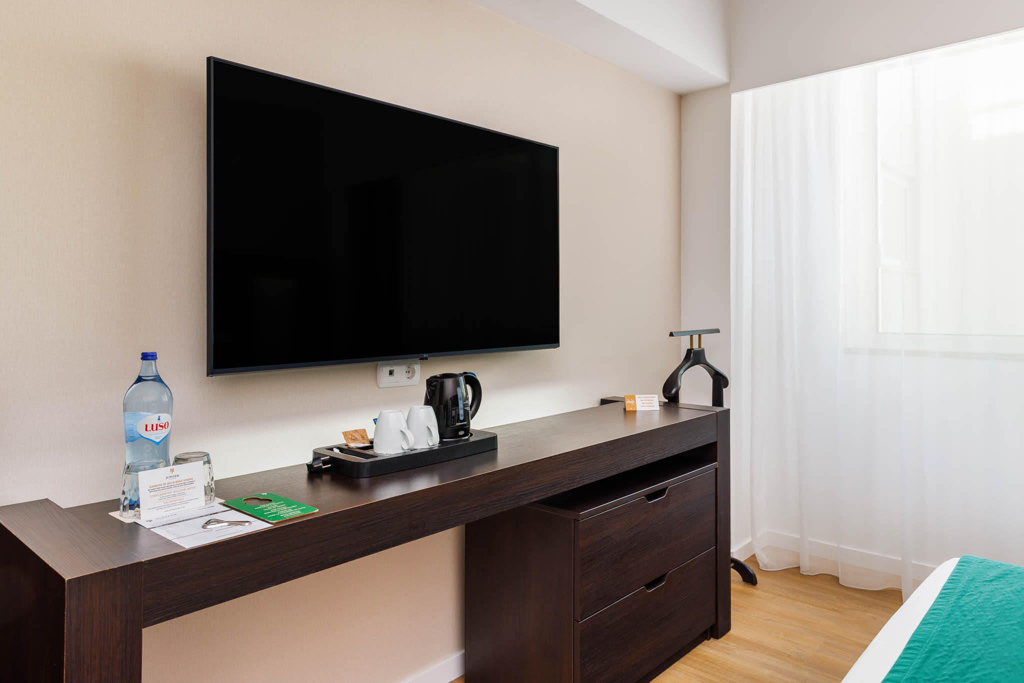 Double Single Classic Land View