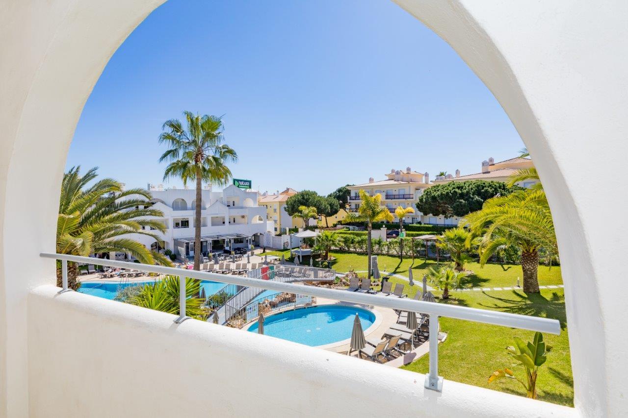 Apartment Pool View One Bedroom