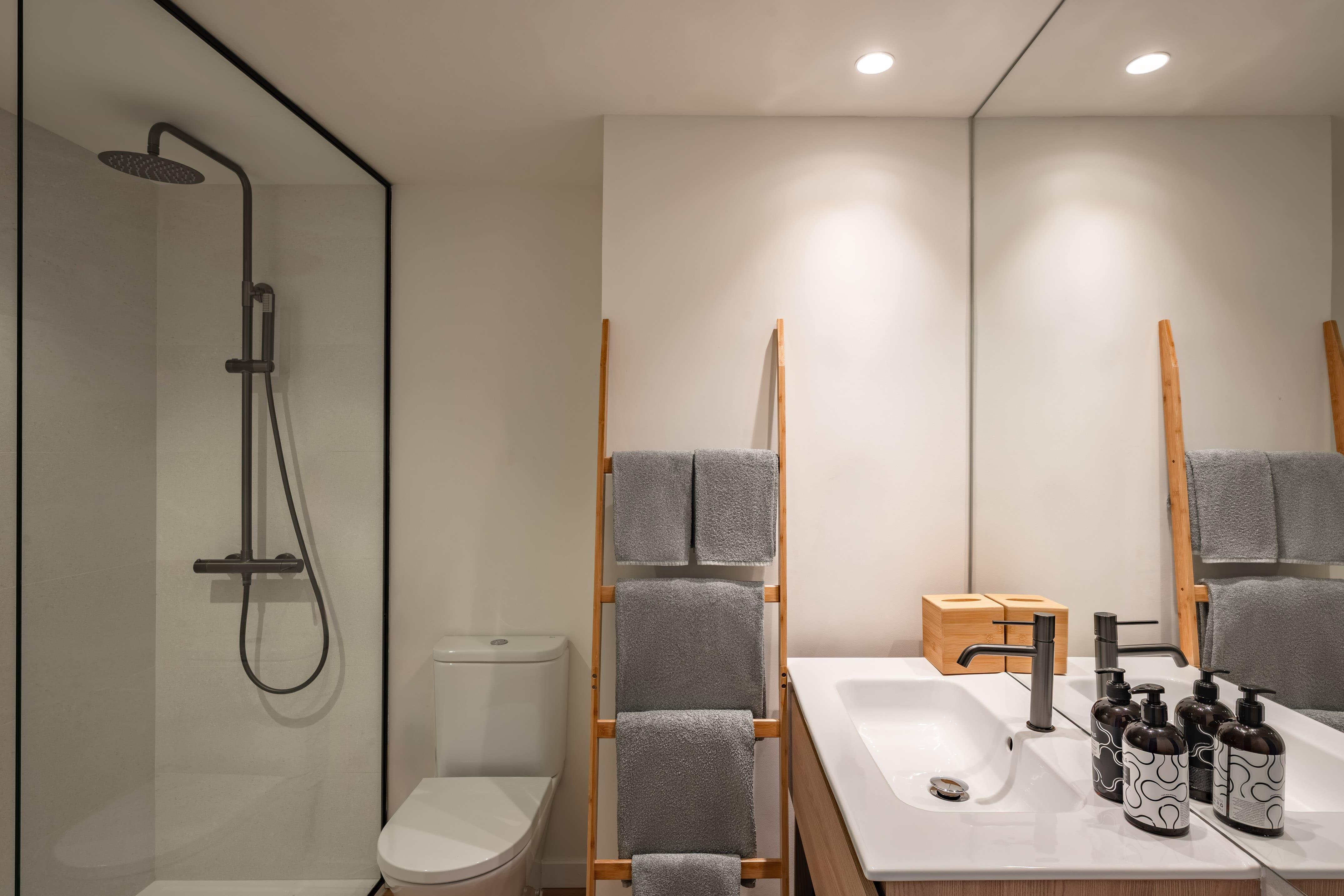 Room Premium