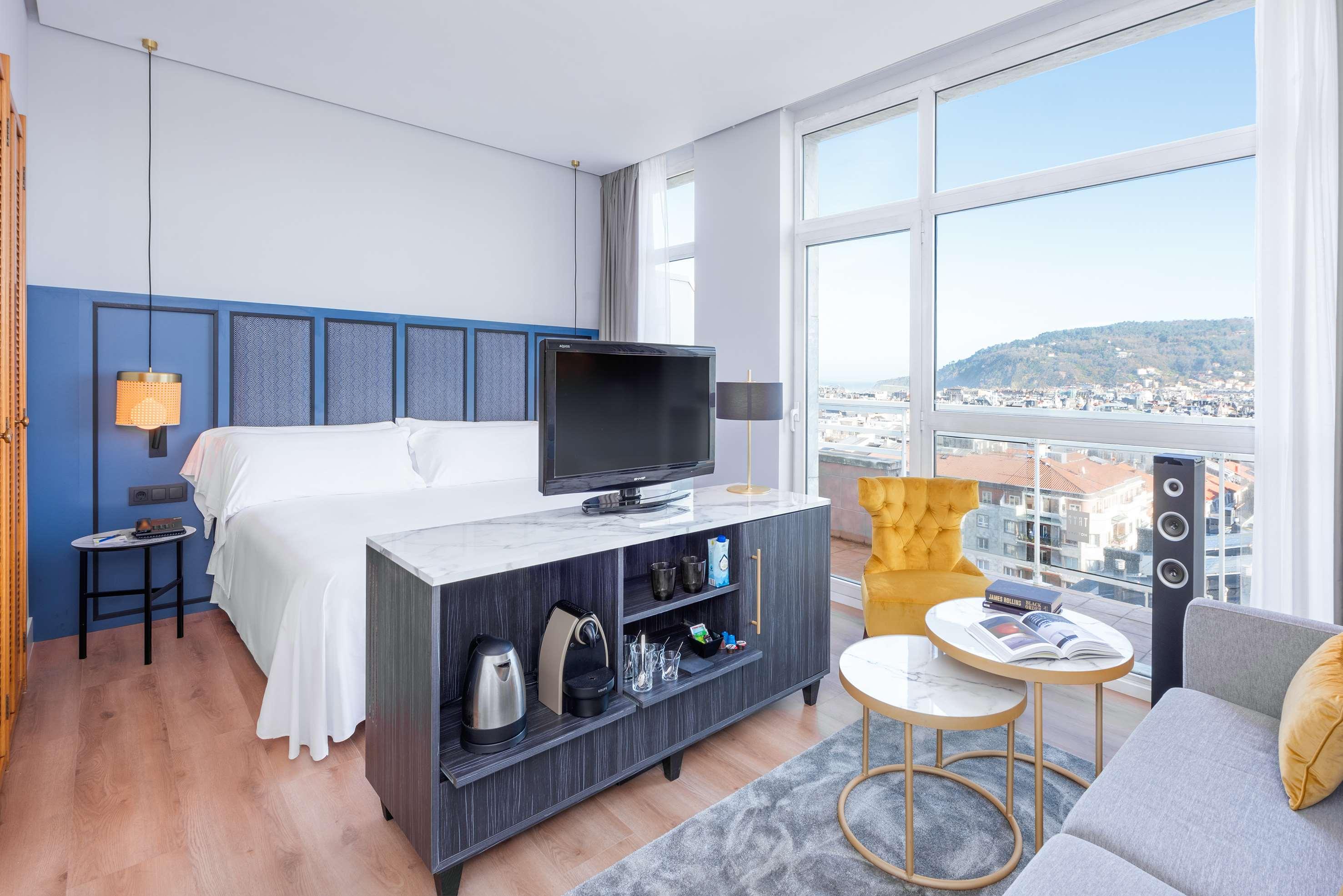 Junior Suite with Terrace