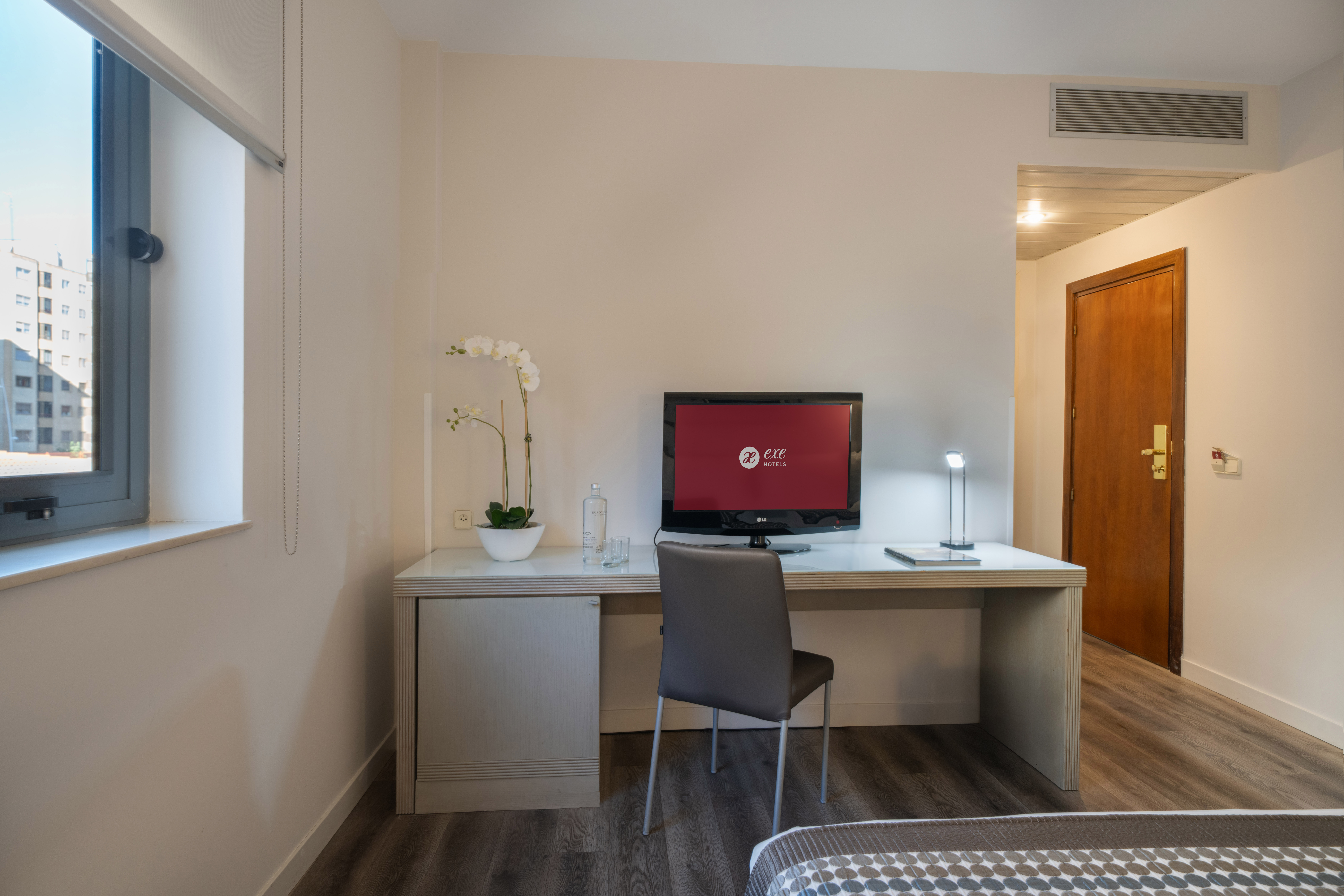 Double or Twin Standard