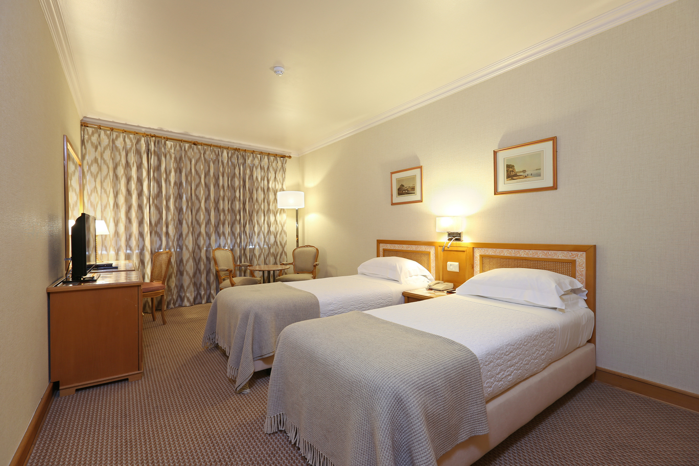 Double or Twin Superior