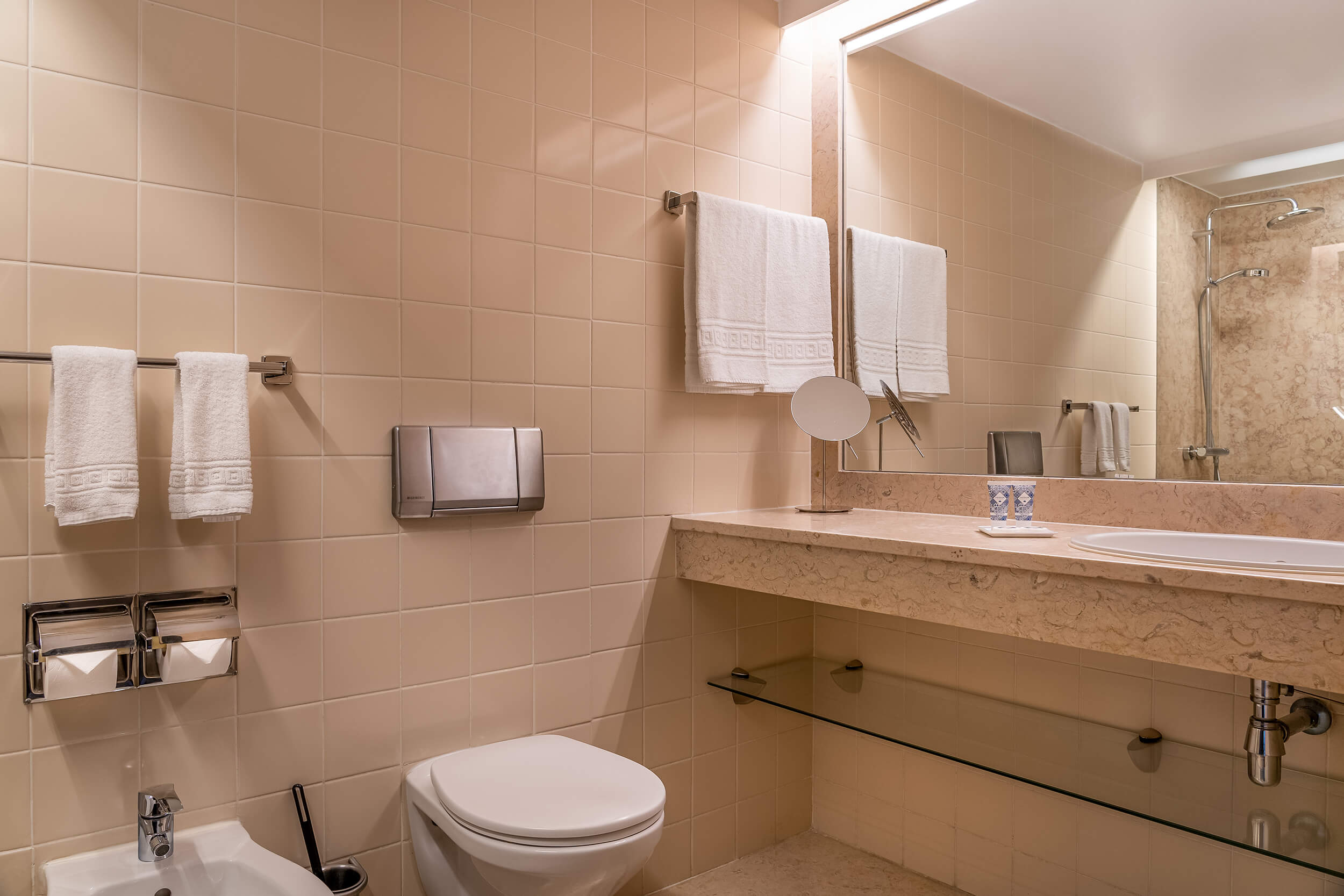 Double or Twin Superior