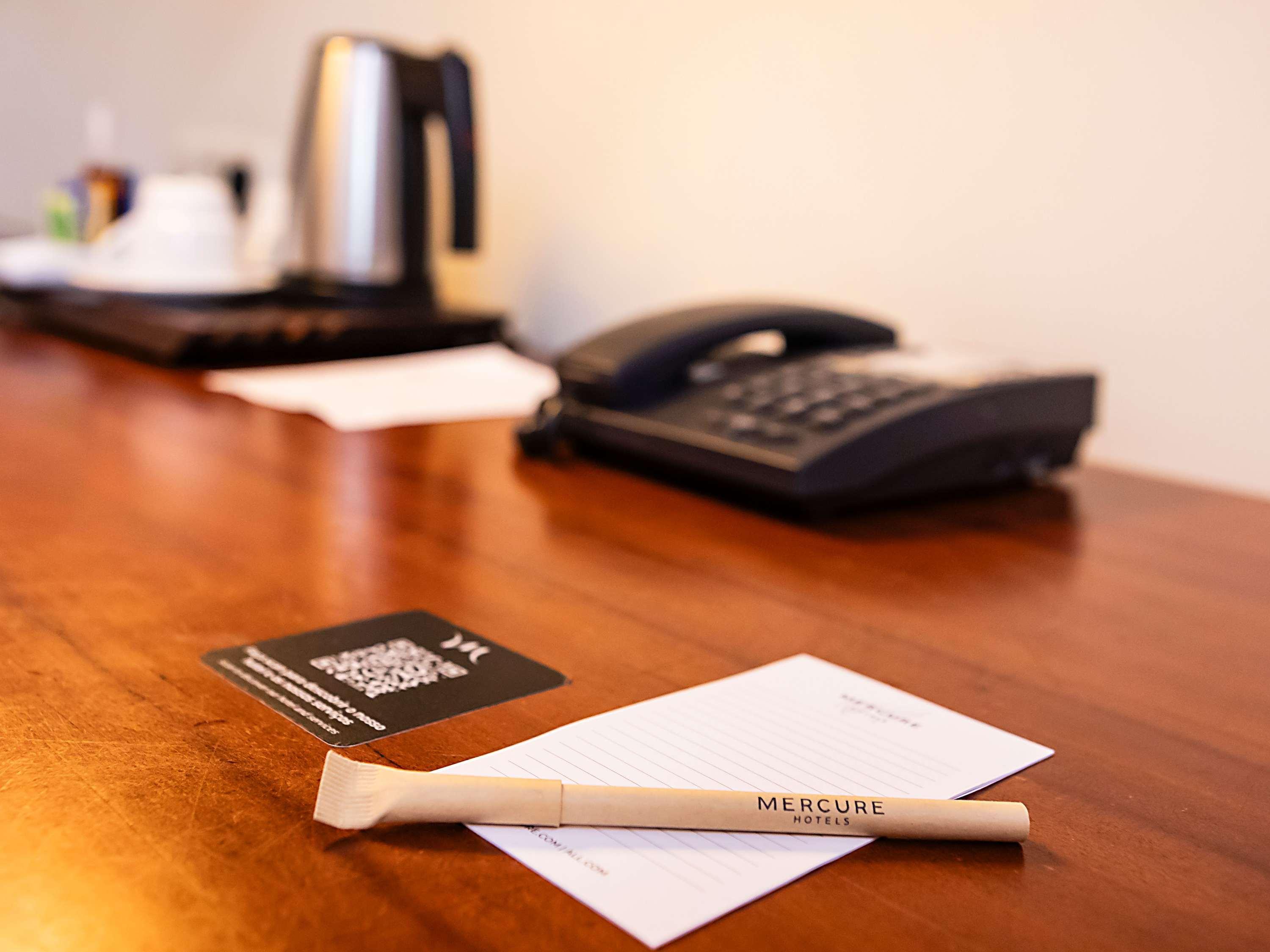 Single Queen Size Bed