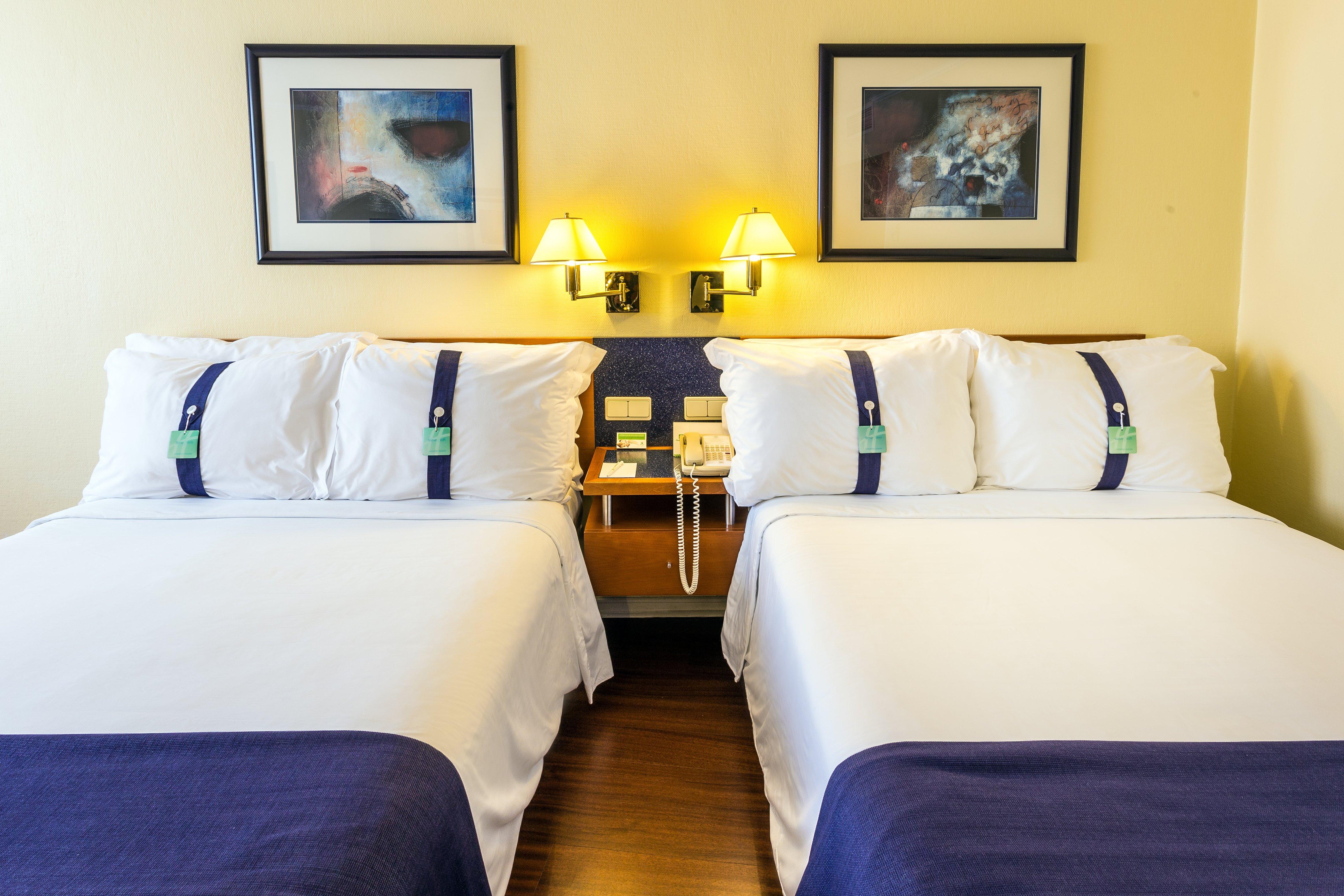 Quadruple Two Double Beds