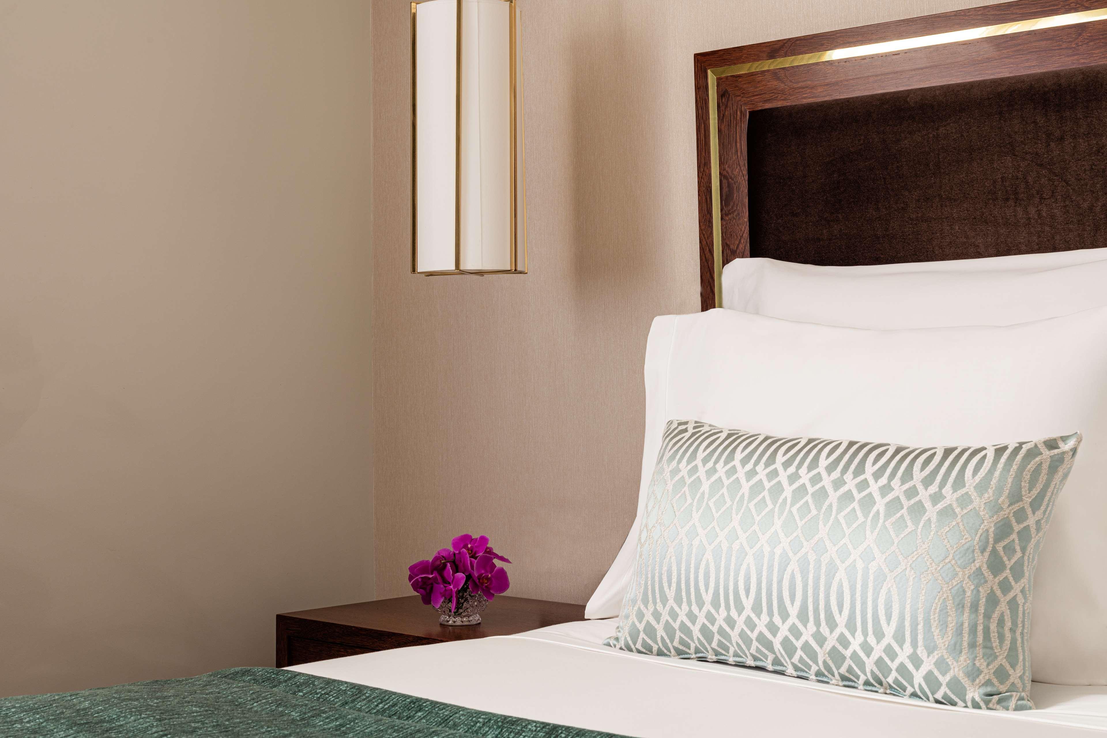 Double Deluxe with Views