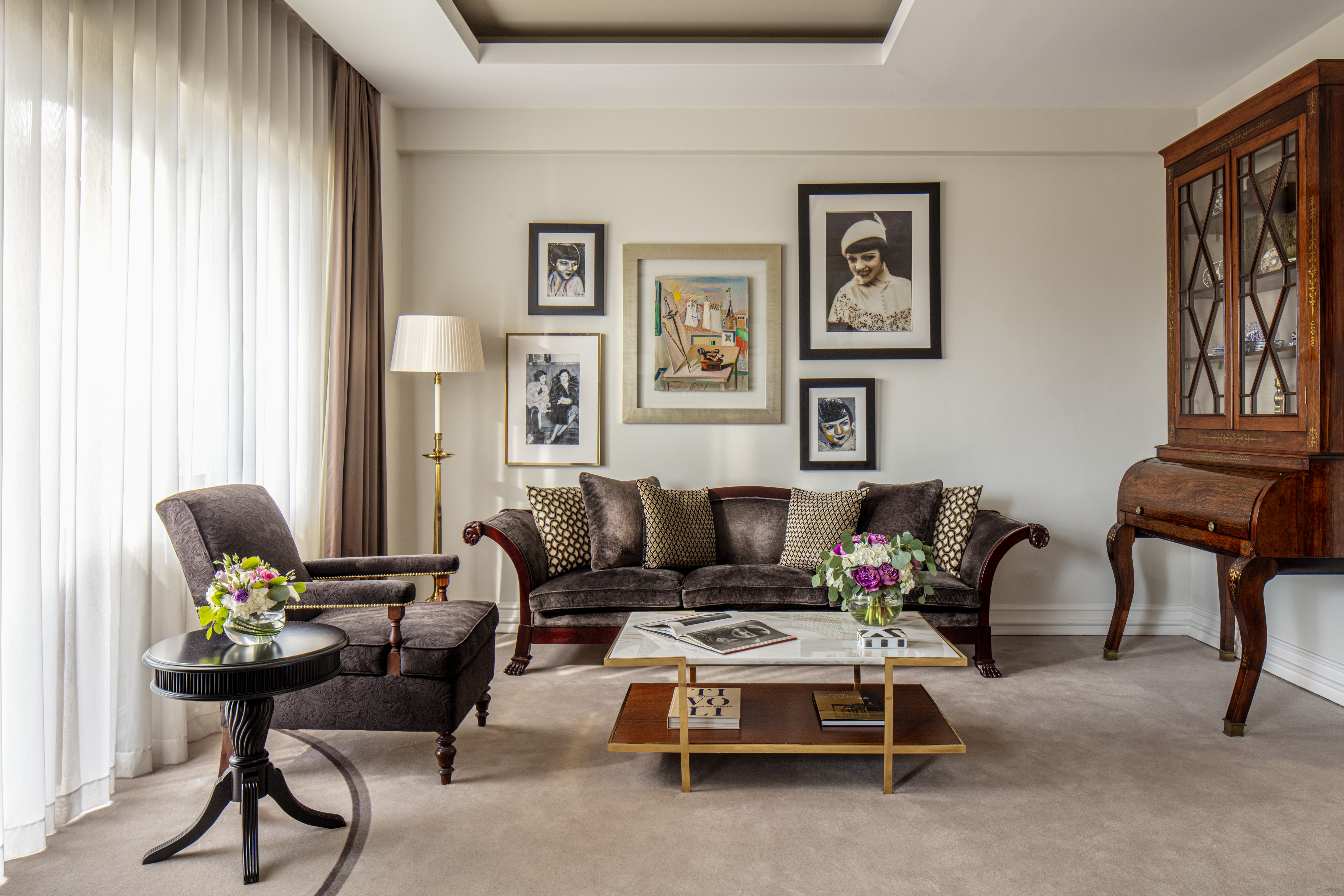 Suite with Views