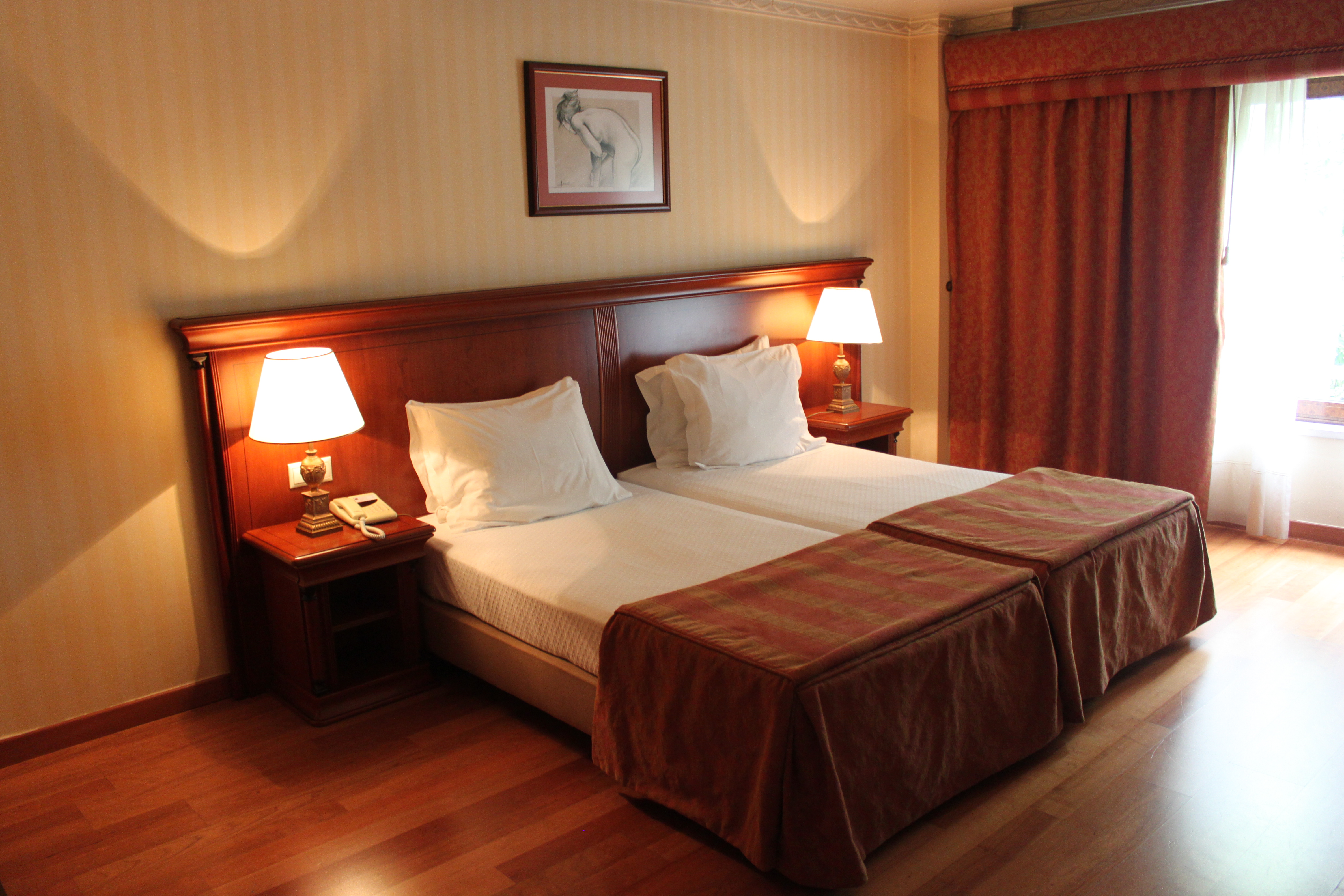 Double or Twin Standard